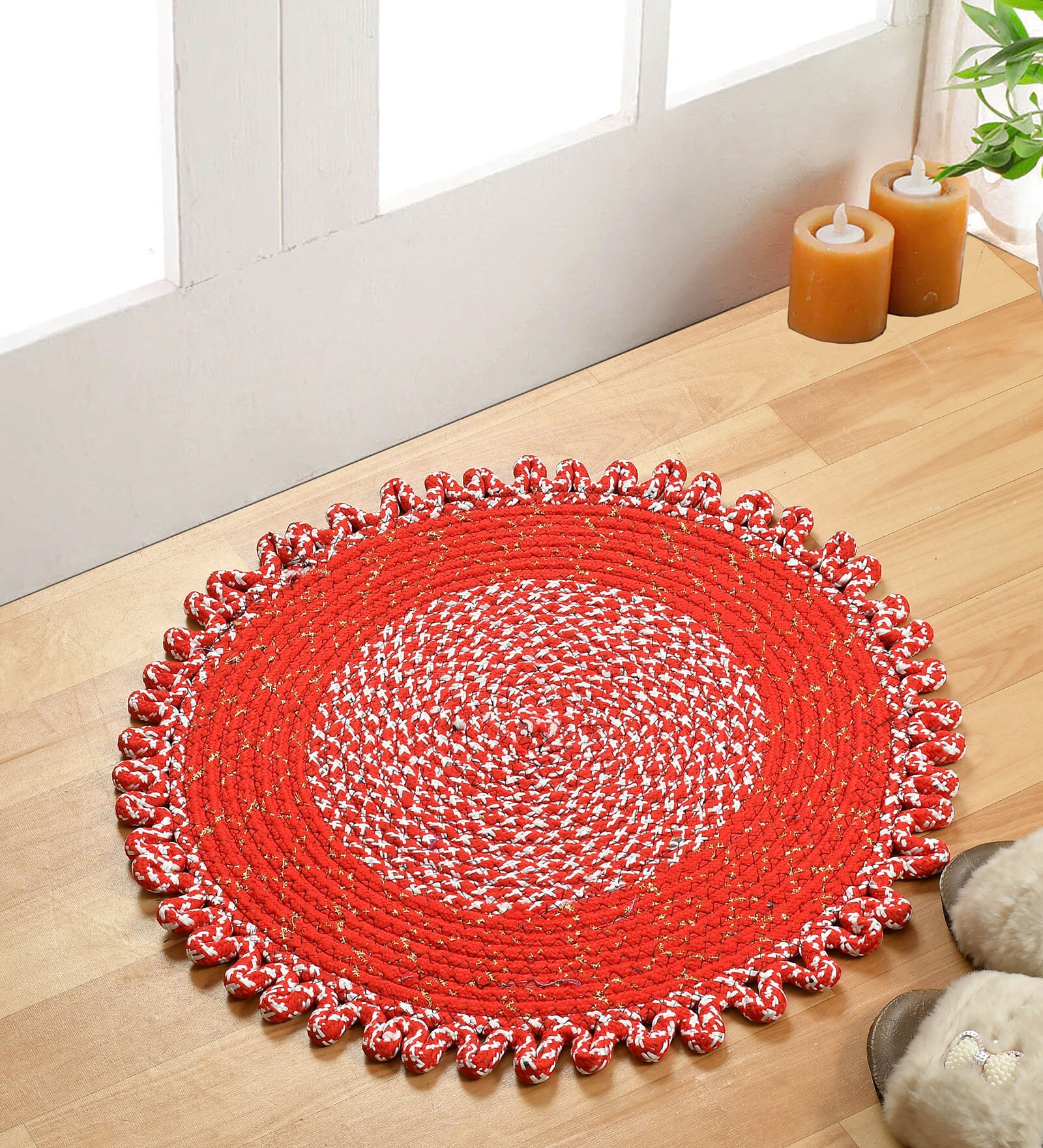 Red Polypropylene Max Absorbent 18X18 Inches Round Bath Mat
