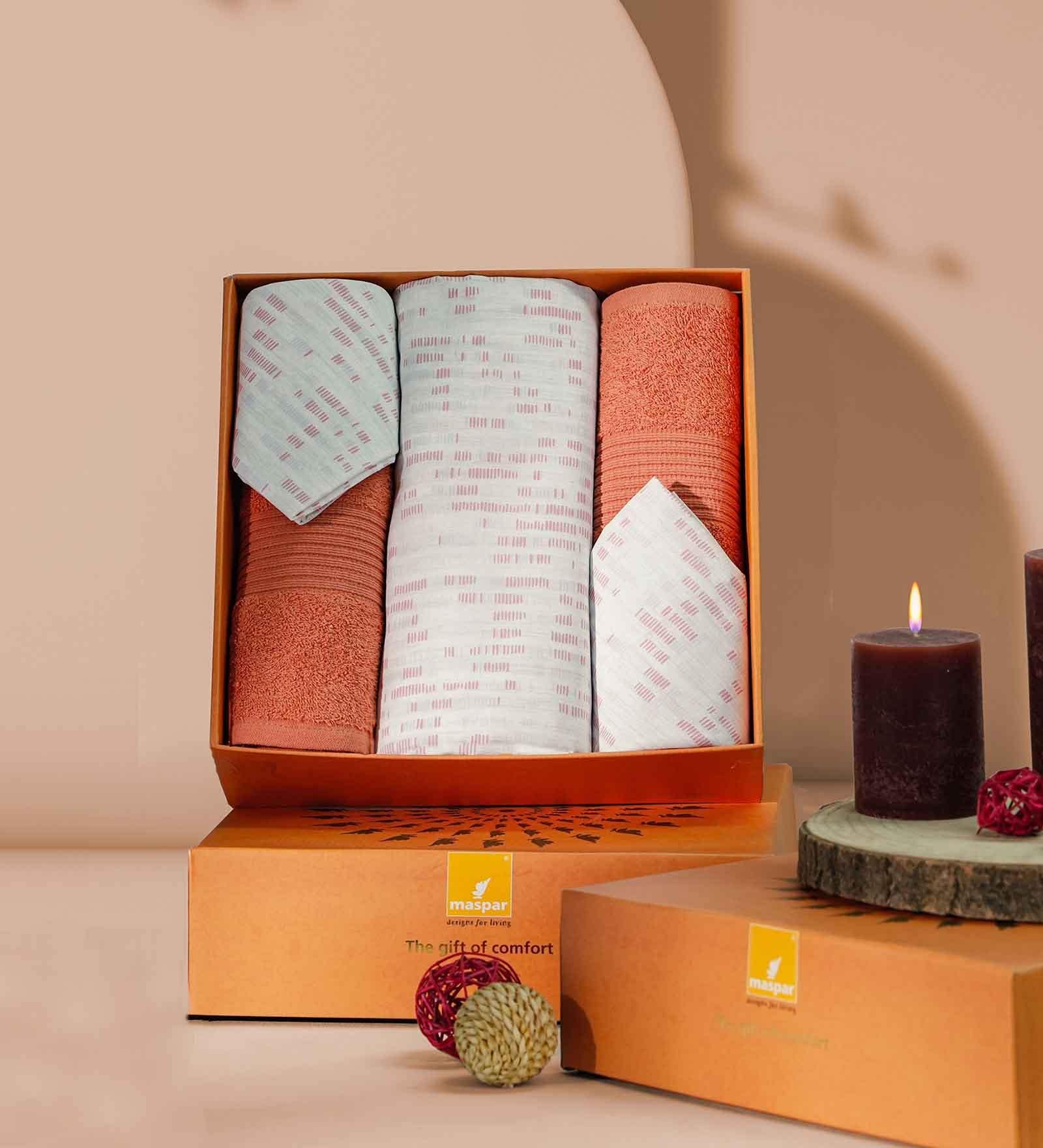 Red Assorted 144 TC Cotton King Bedsheet With 2 Pillow Covers,2 Bath Towels And 1 Box