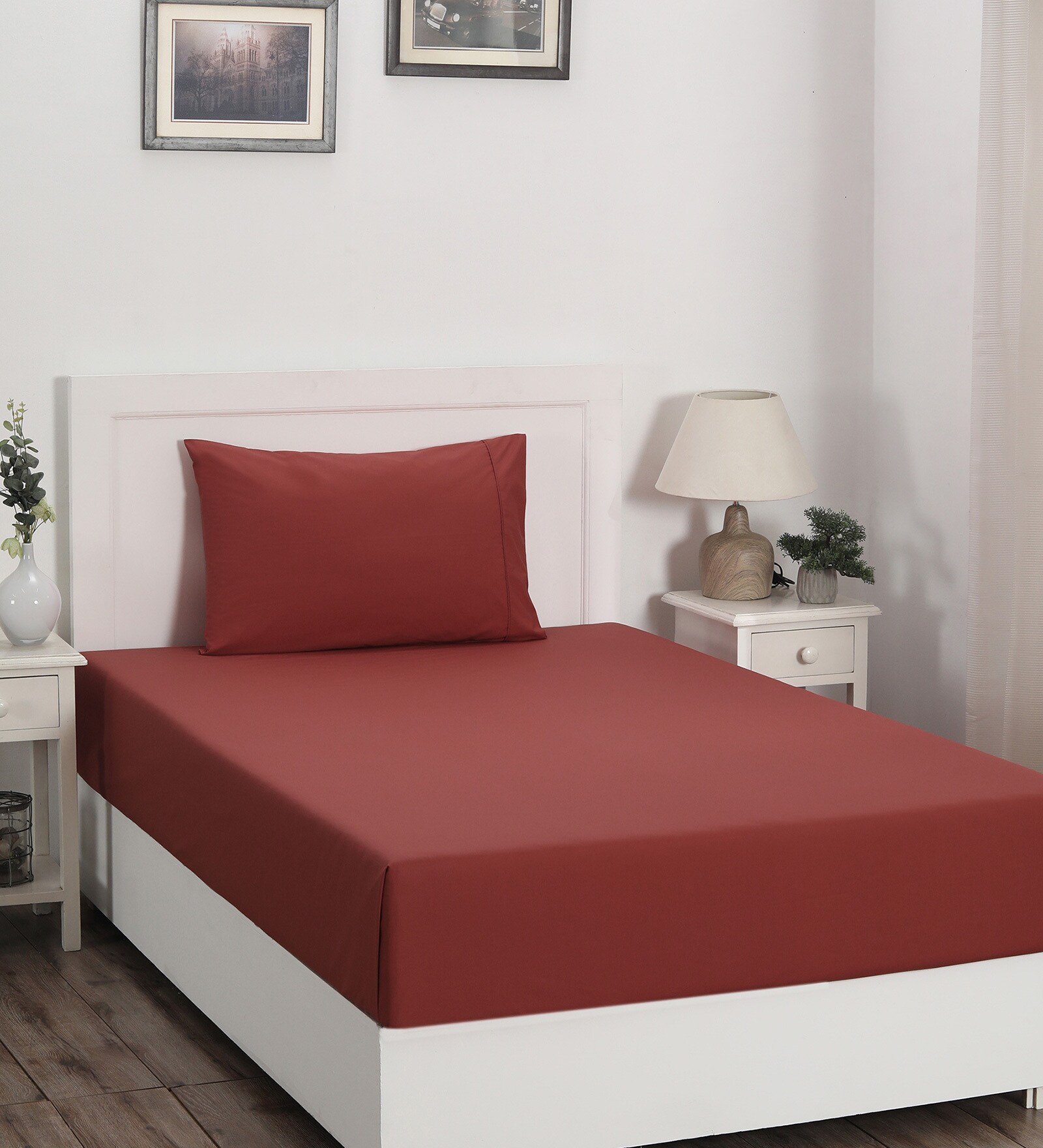 Red Solid 200 TC Cotton Single Bedsheet With 1 Pillow Cover