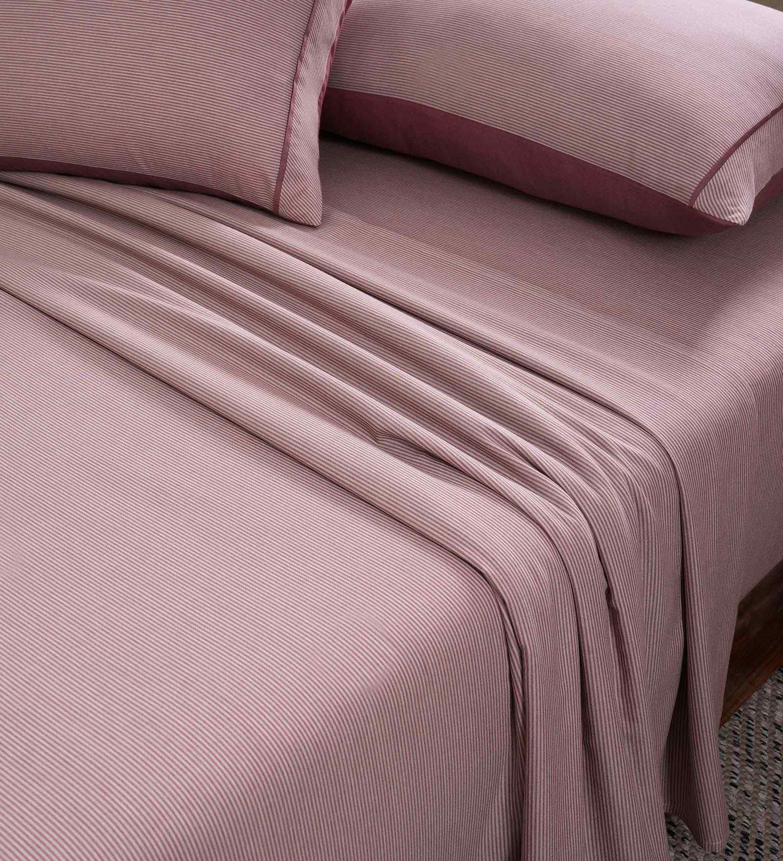 Red Solid 300 TC Cotton King Size Bed Sheet with 2 Pillow Covers 24 Collection