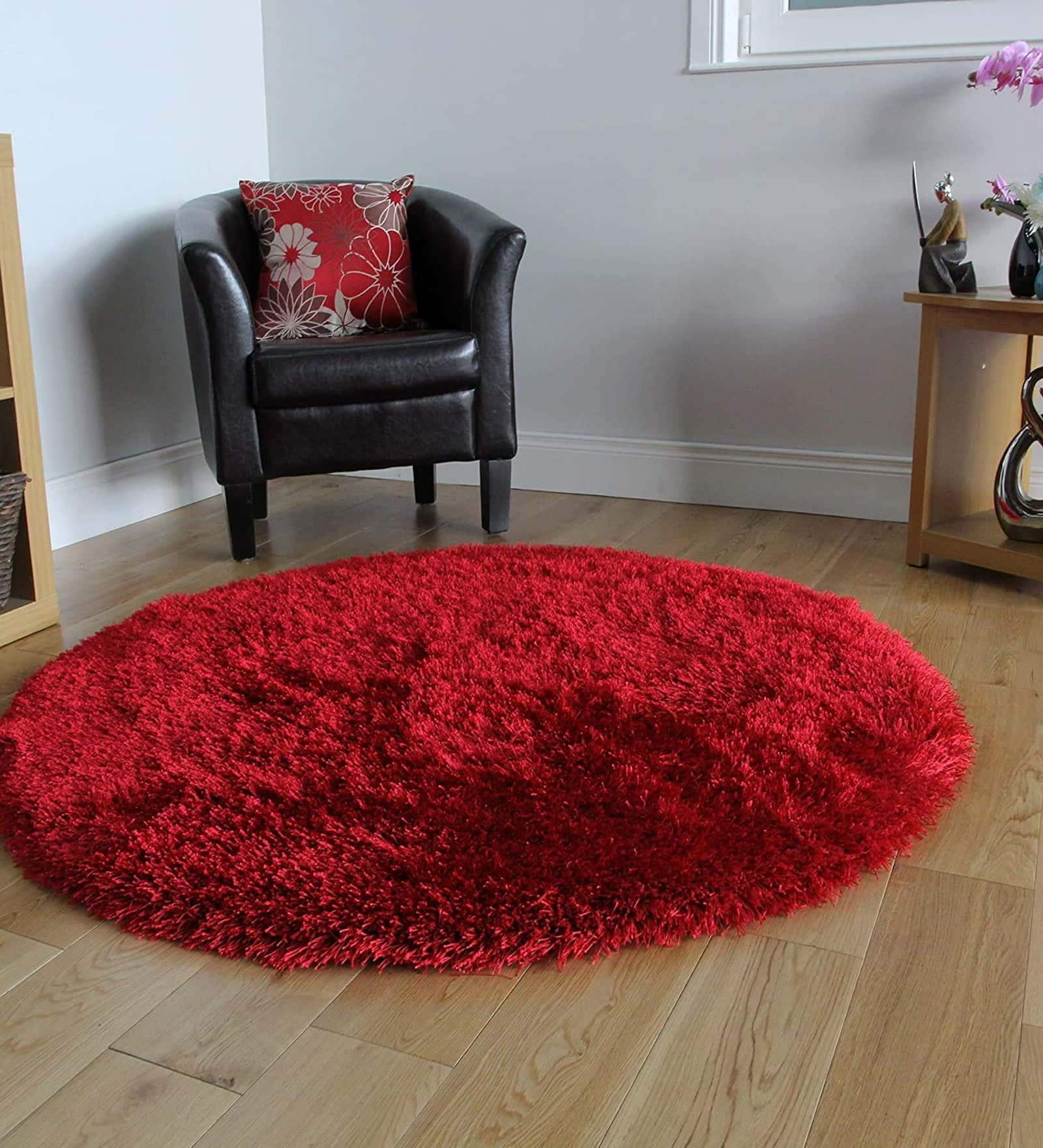 Red Solid Polyester 4x4 Feet Machine Made Shaggy Round Carpet