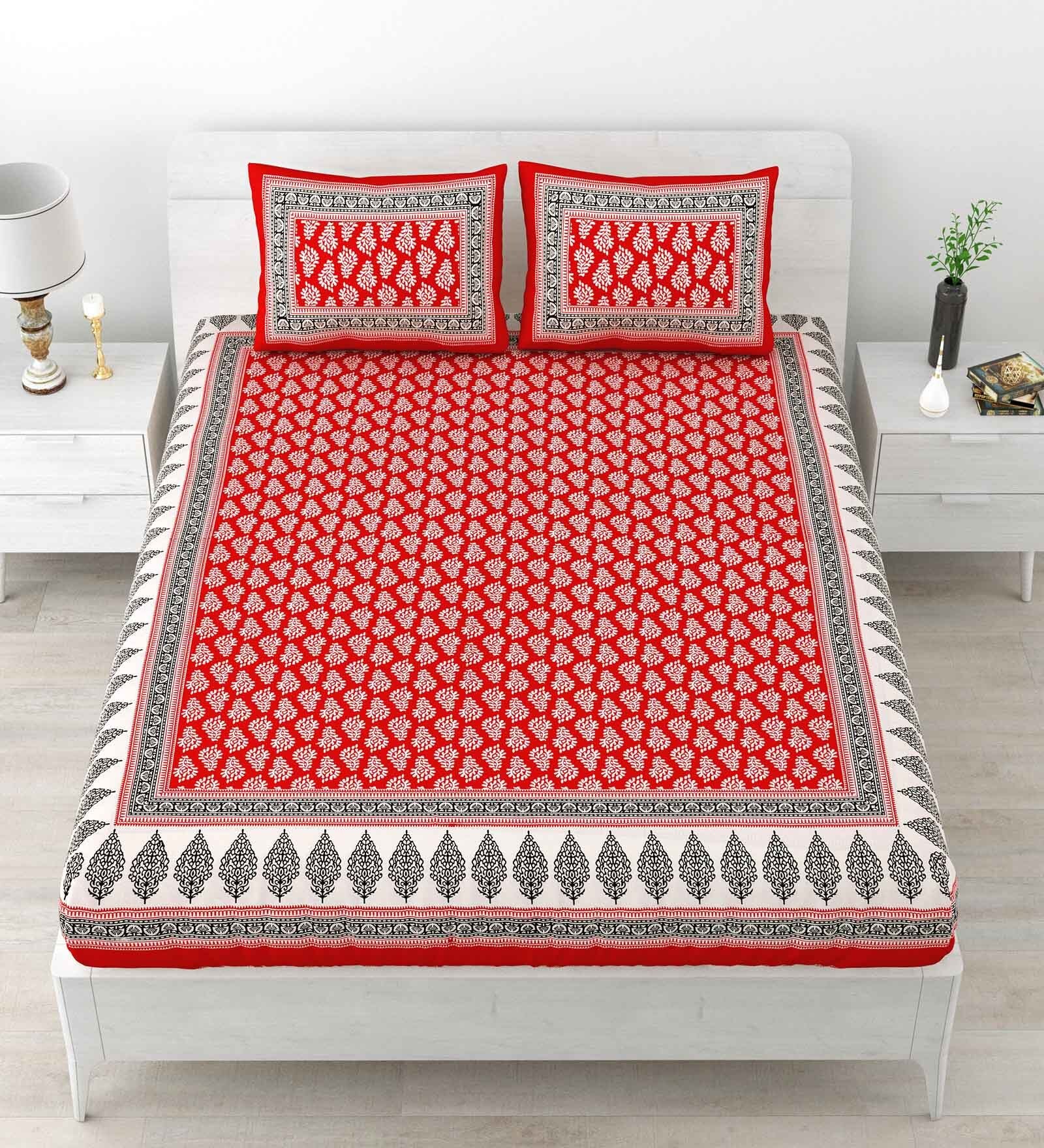 Red Abstract 120 TC Cotton Queen Sized Bedsheet with 2 Pillow Cover
