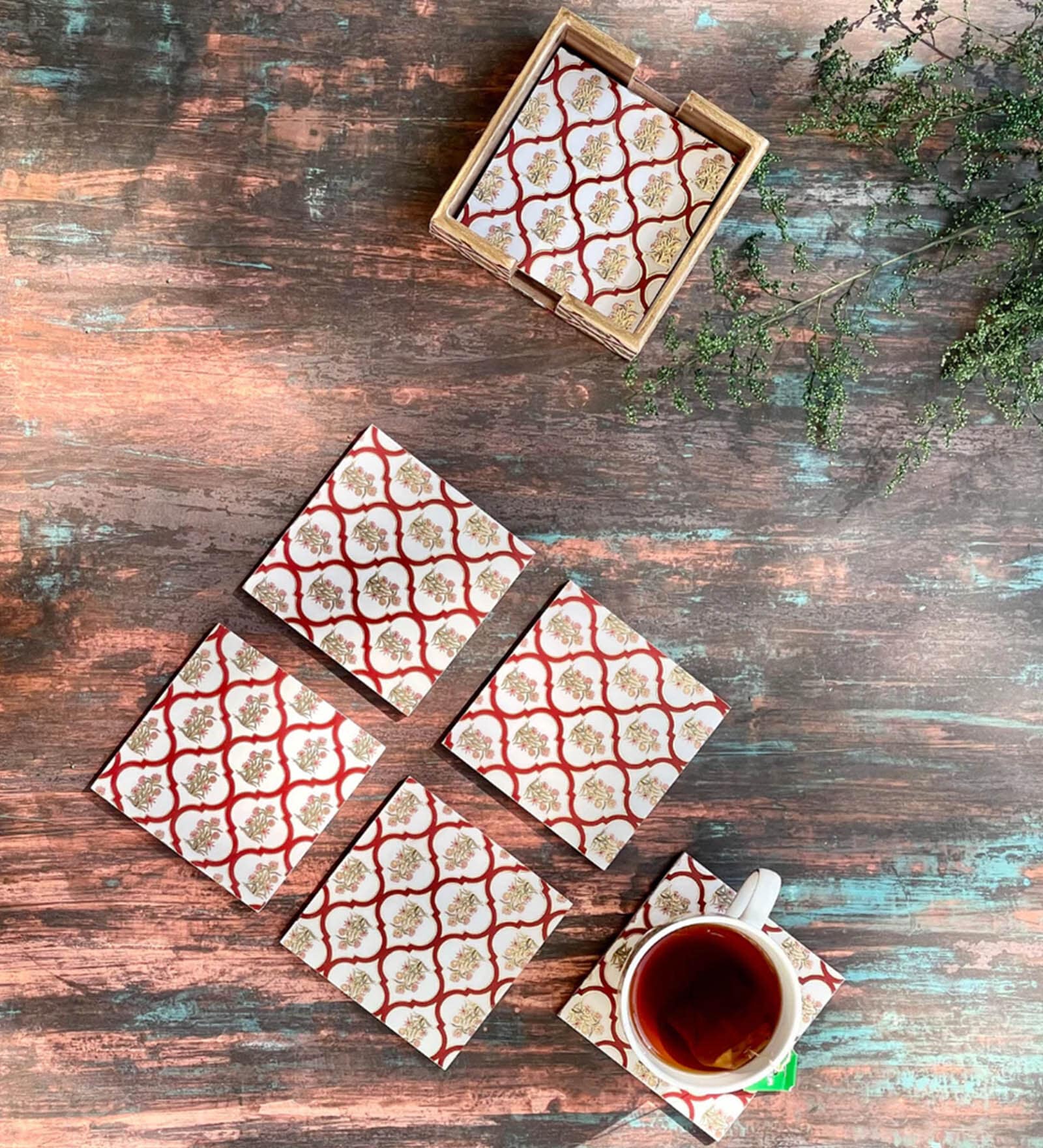 Red and Gold Set of 6 Coasters with Stand Resin With MDF Wood