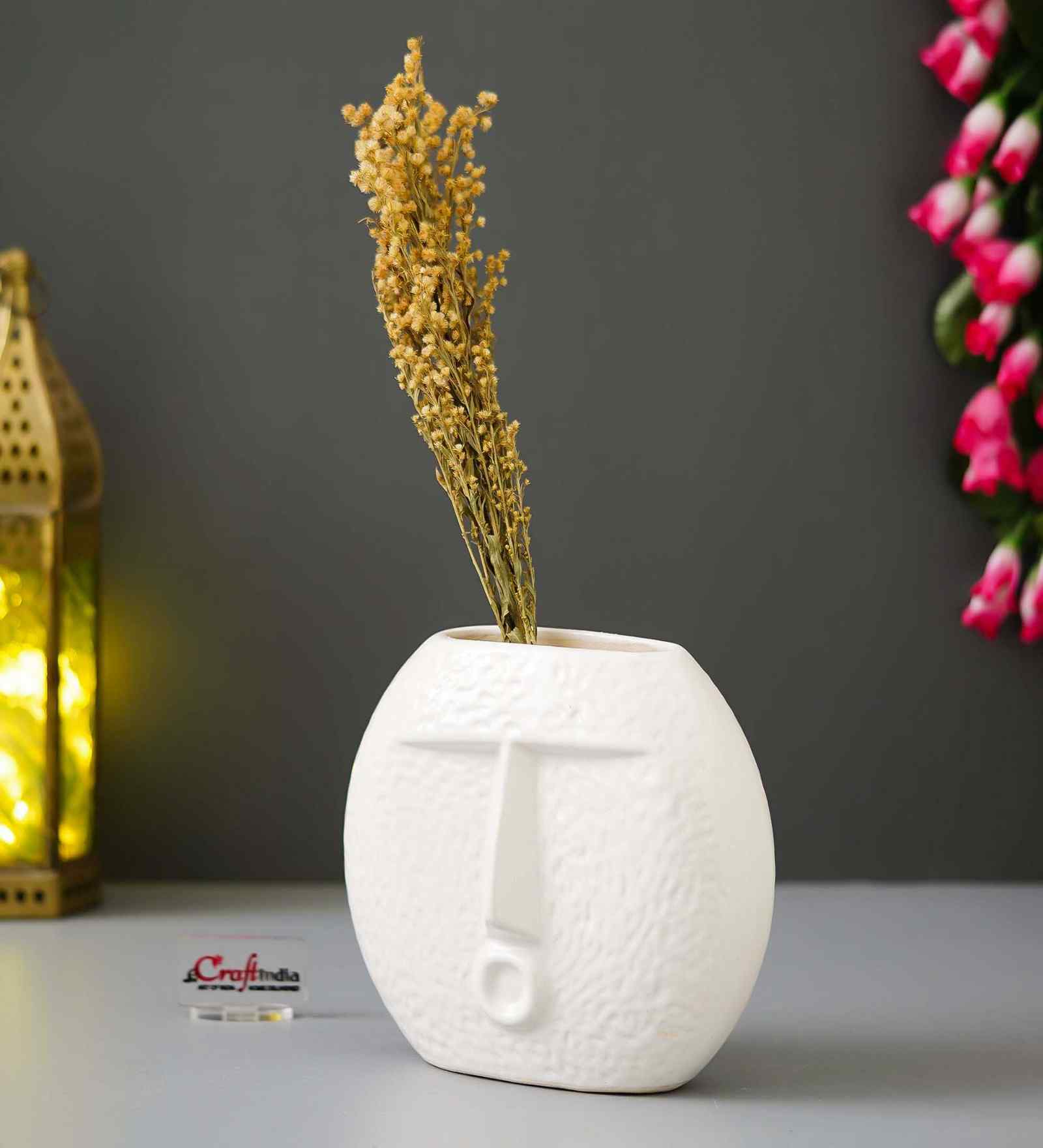 Resin Blowing Kiss Face Shape Decorative Flower Vase Pot Artificial Flowers Plant (White)Home Decoration Items for Living Room Bedroom Hall Office Table| Home Decor Gifts for Birthday