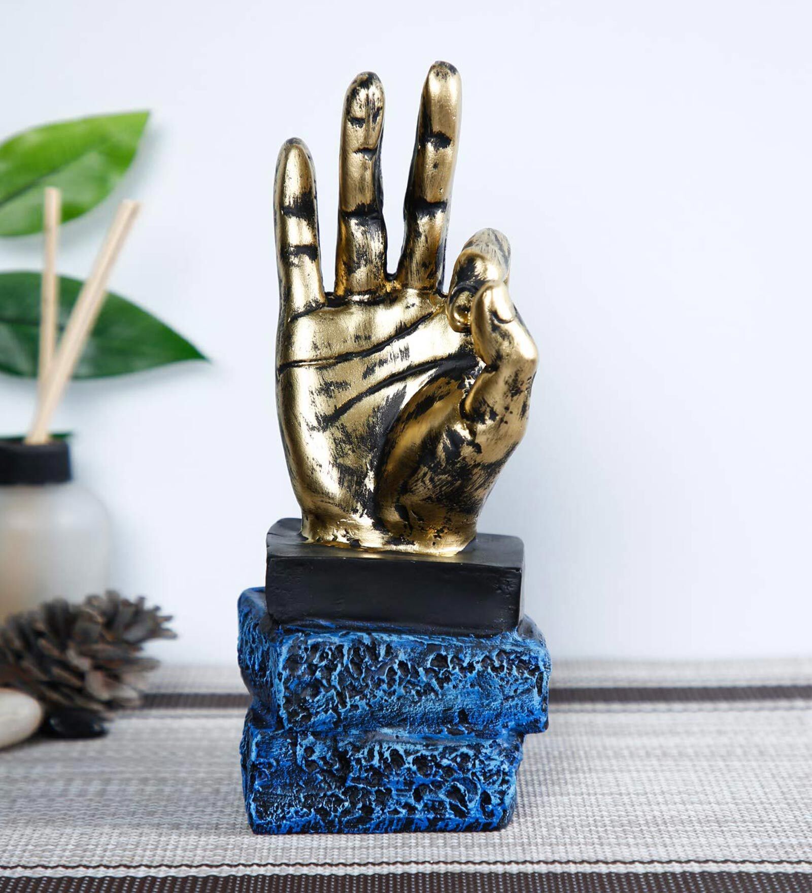 Resin Ok Sign Hand Finger Gesture Showpiece