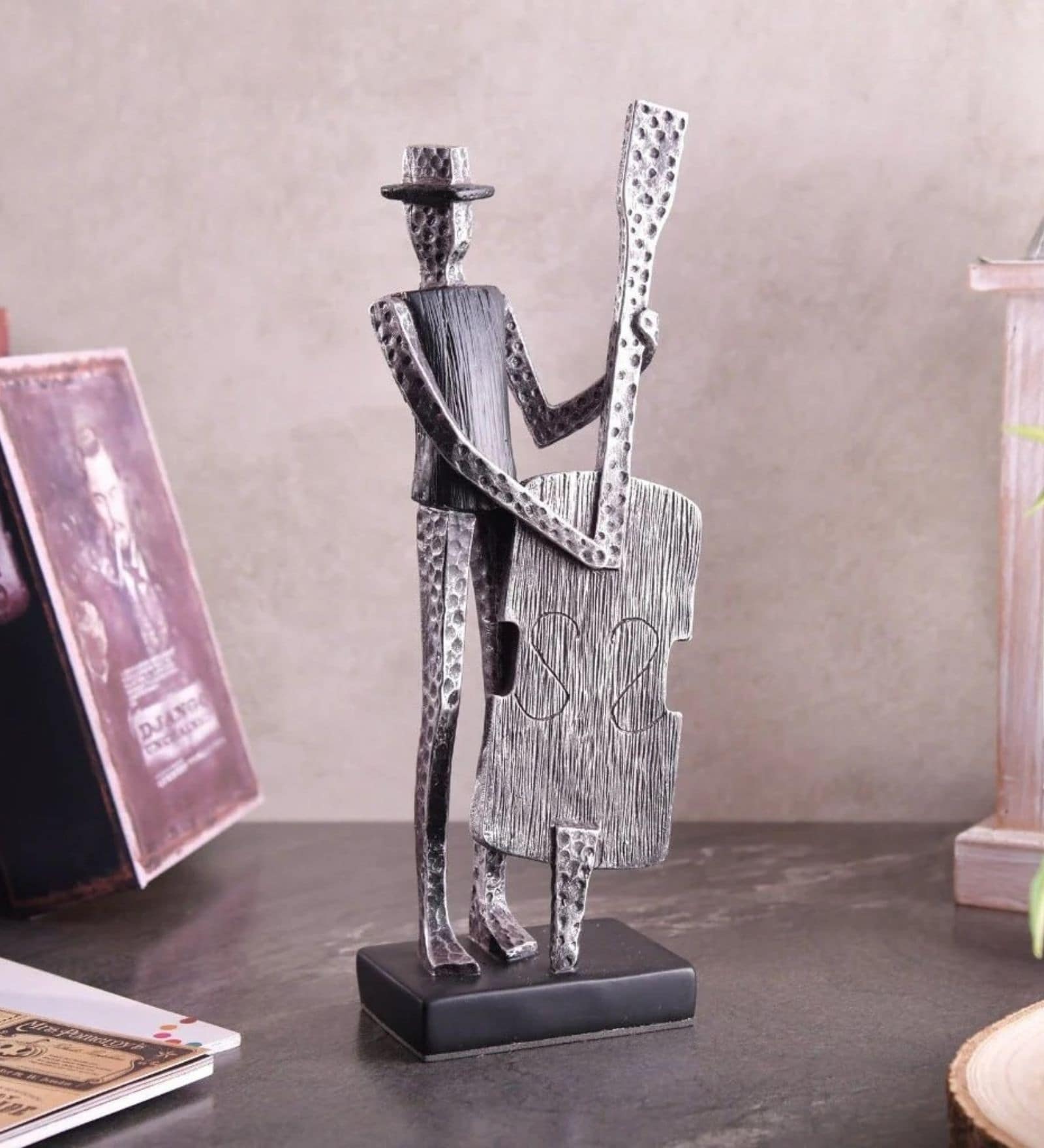 Resin Music Men Showpiece