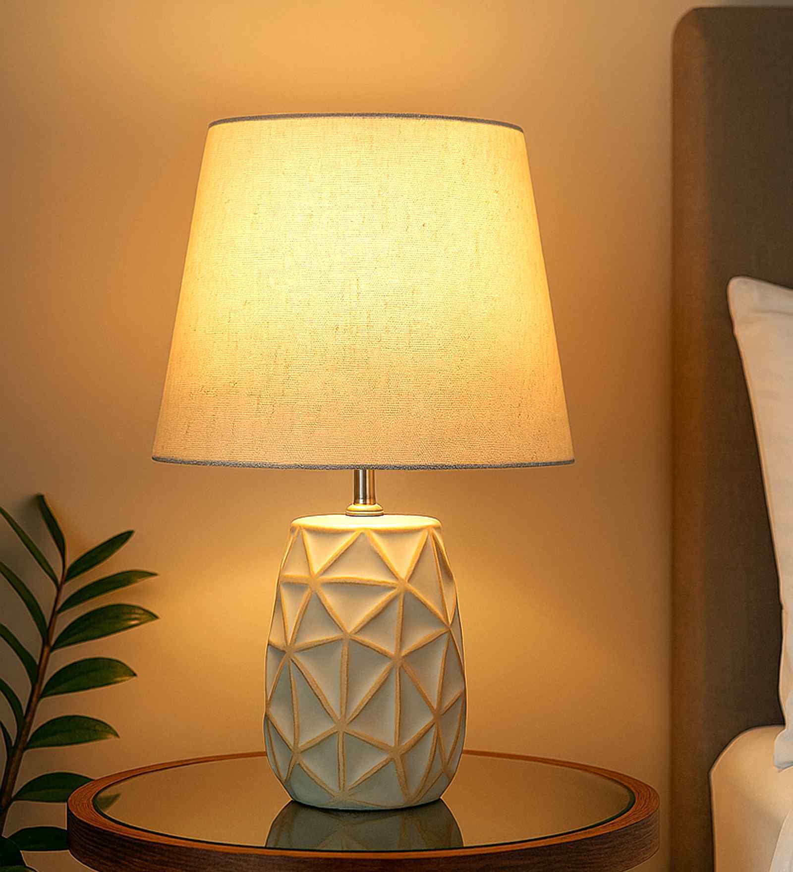 Retro Ceramic Base Bedside Table Lamp