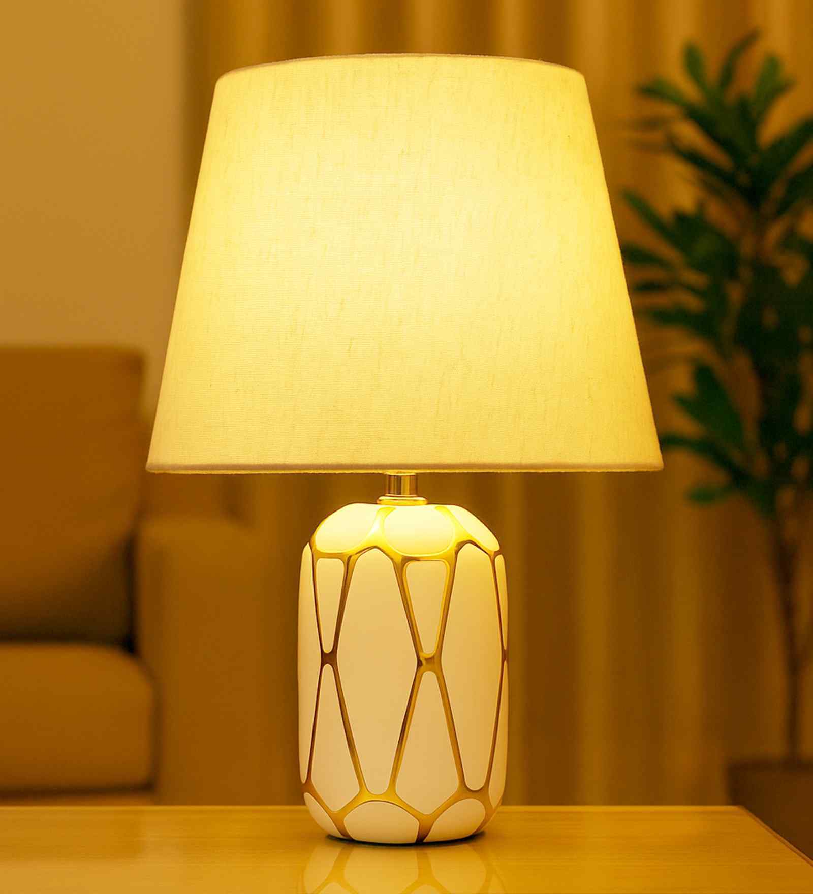 Retro Ceramic Base Bedside Table Lamp