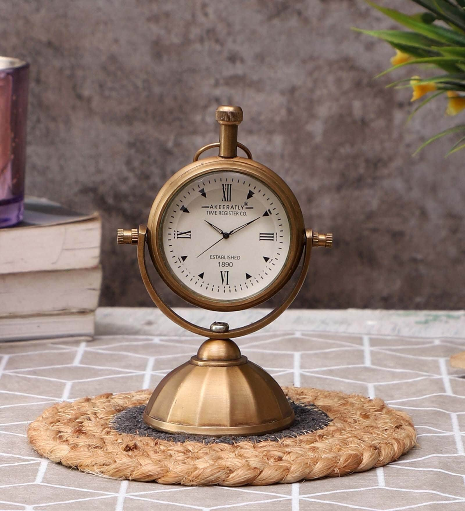 Buy Retro Desk Brown Brass Table Clock At 6 Off By Akeeratly Pepperfry 5978