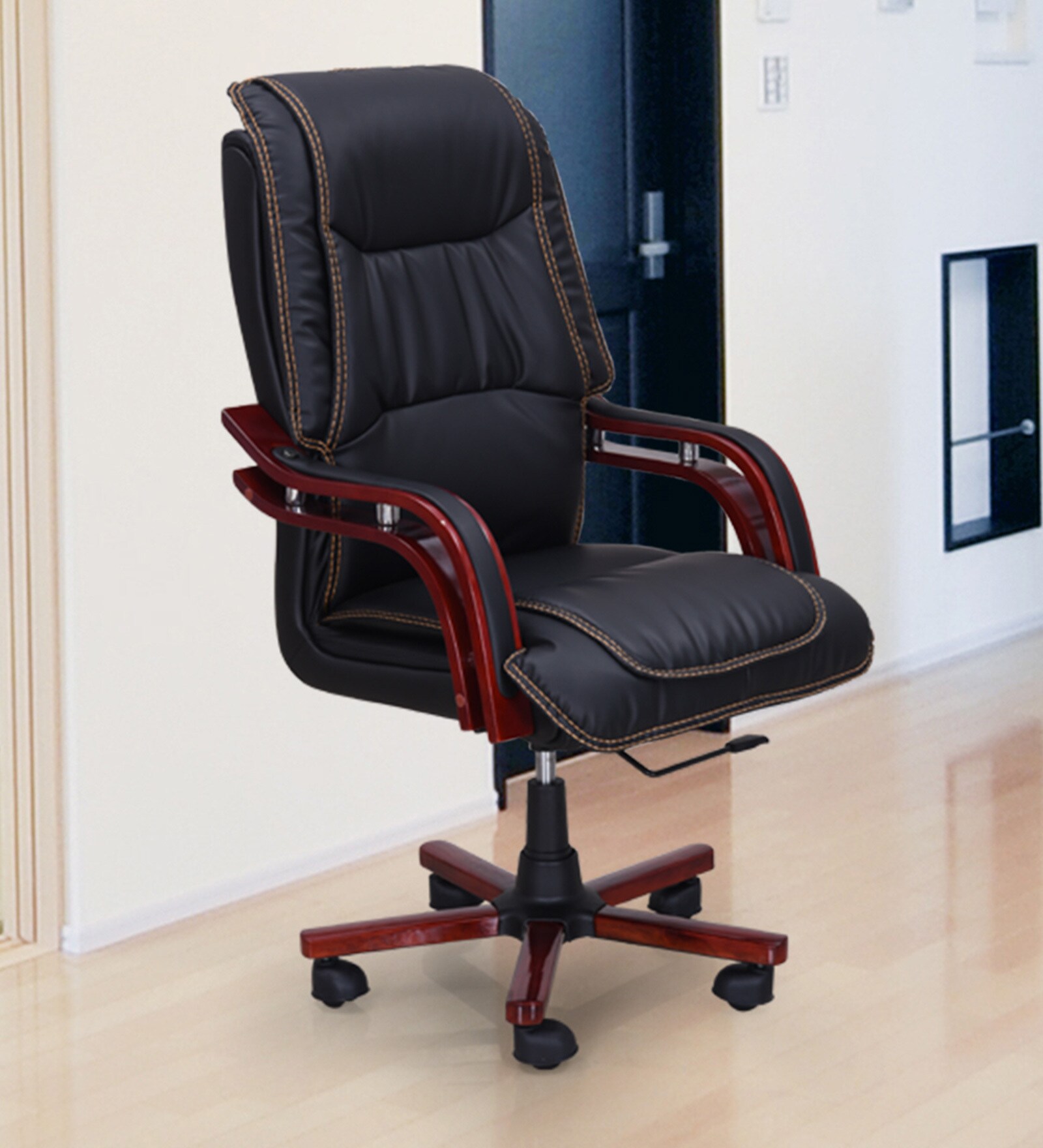 Buy Lanister Executive Chair by Royaloak Online Executive Chairs