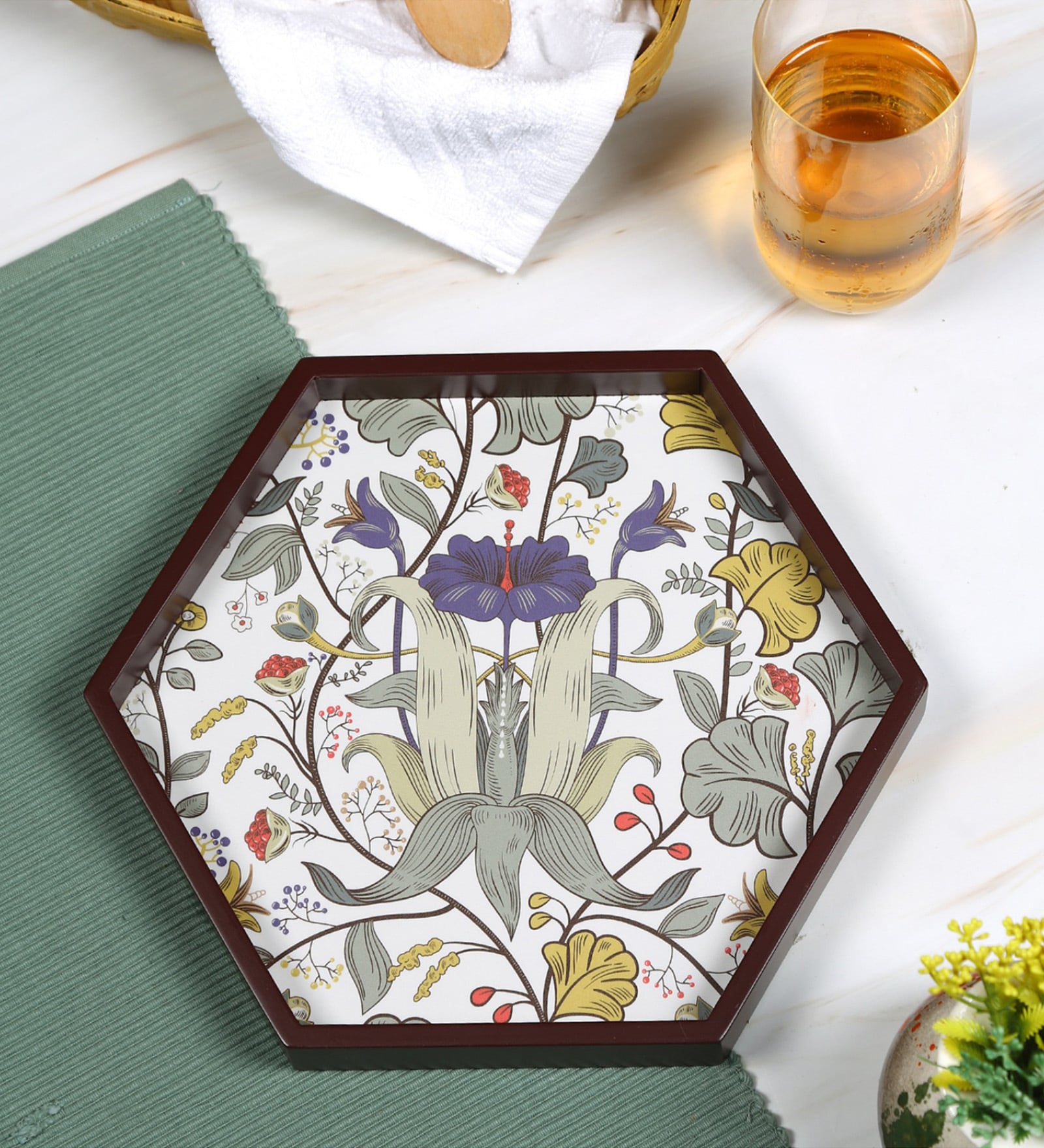 Retro Hibiscus  Hexagon   Brown MDF Multipurpose Serving Tray