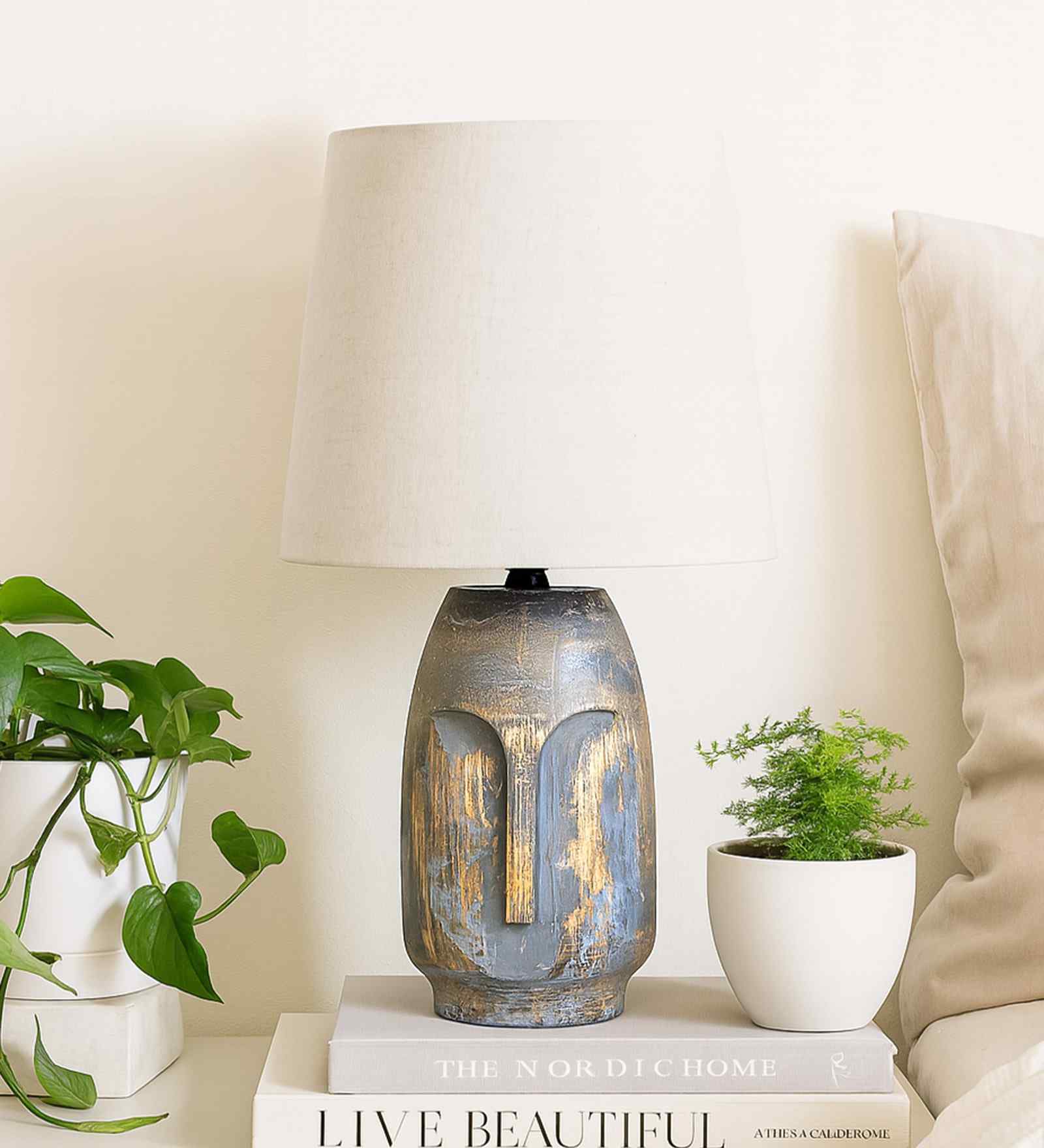 Retro Metal Table Lamp With Fabric Shade (Beige)