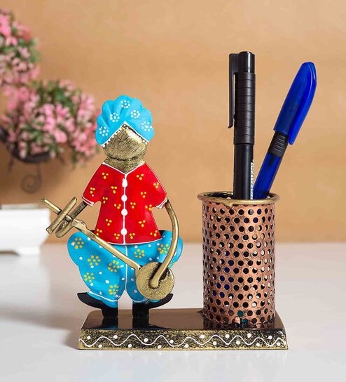 Musical Man Red & Blue Metal Pen Stand