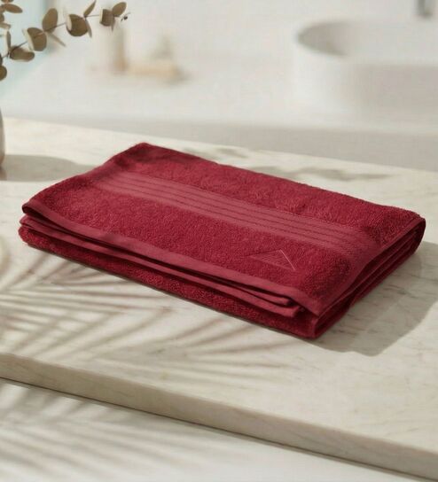 Red 100% Cotton 380 Gsm Bath Towel