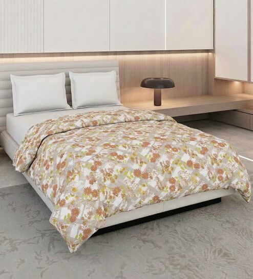 Red and Orange  100% COTTON Solid 150 GSM King Bed Comforter