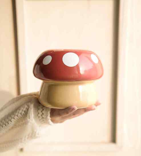 Red Glow Ceramic Mushroom Planters (Set of 60)