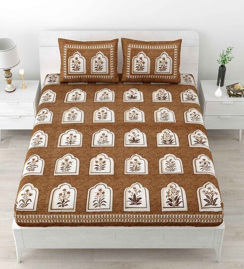 Red Floral 120 TC Cotton Queen Sized Bedsheet with 2 Pillow Cover