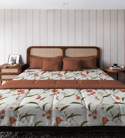 Red Microfiber Floral 150 GSM Double Bed Comforter