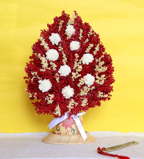 Red Inverted Heart Shaped Sola Natural Dried Flowers On Conical Wooden Base