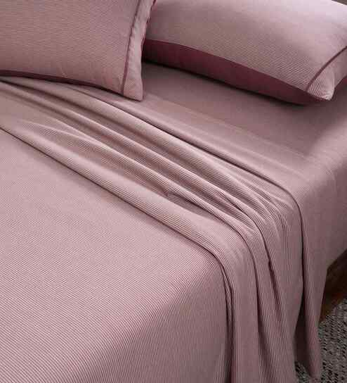 Red Solid 300 TC Cotton King Size Bed Sheet with 2 Pillow Covers 24 Collection