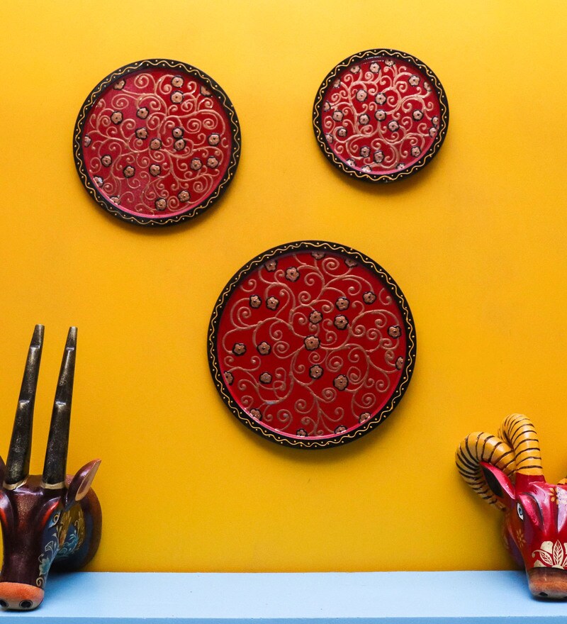 Buy Red MDF Wooden Wall Decor Plates Set of 3 by Art Of Jodhpur Online Wall Plates and Tiles