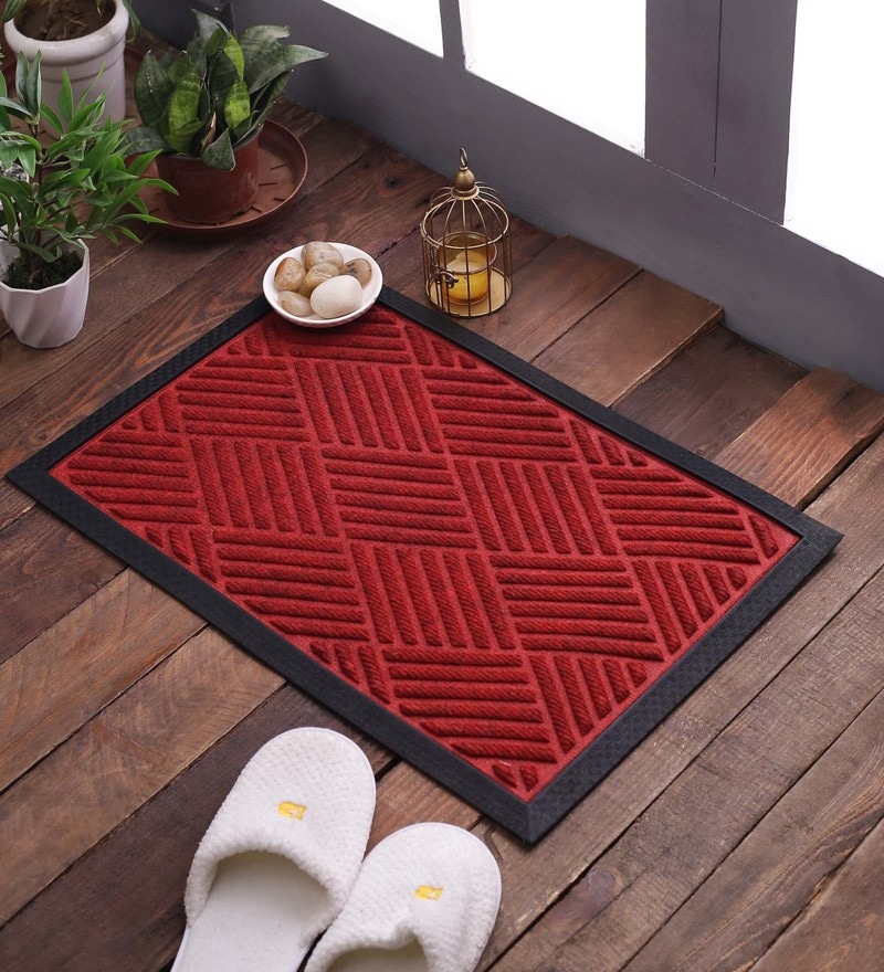 Buy Red Rubber Solid Pattern 2 x 1 Feet AntiSkid Door Mat by SWHF ...