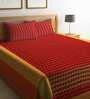 Red Geometric 300 TC Cotton Double Bed Cover with 2 Pillow Covers