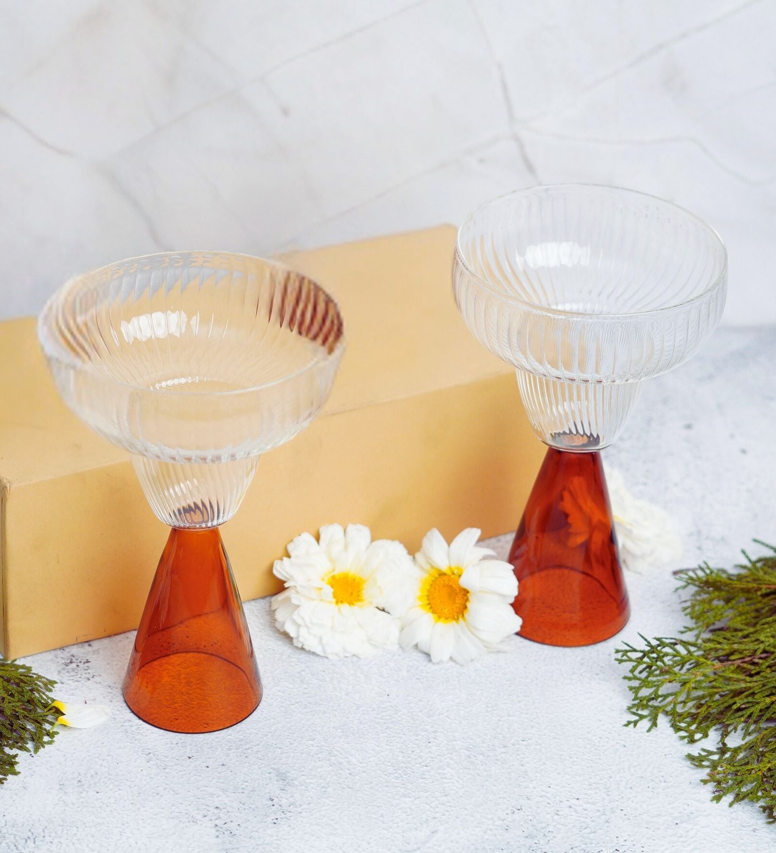 Ribbed Borosilicate Cocktail Set of 2 with Amber Pyramid Base Glass