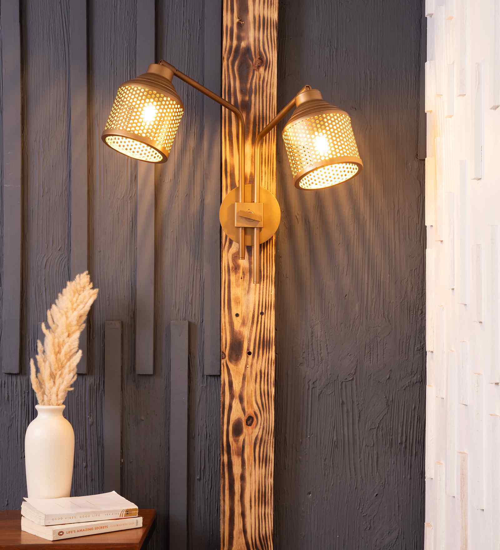 Riddle Gold Wall Lamp Double Arm