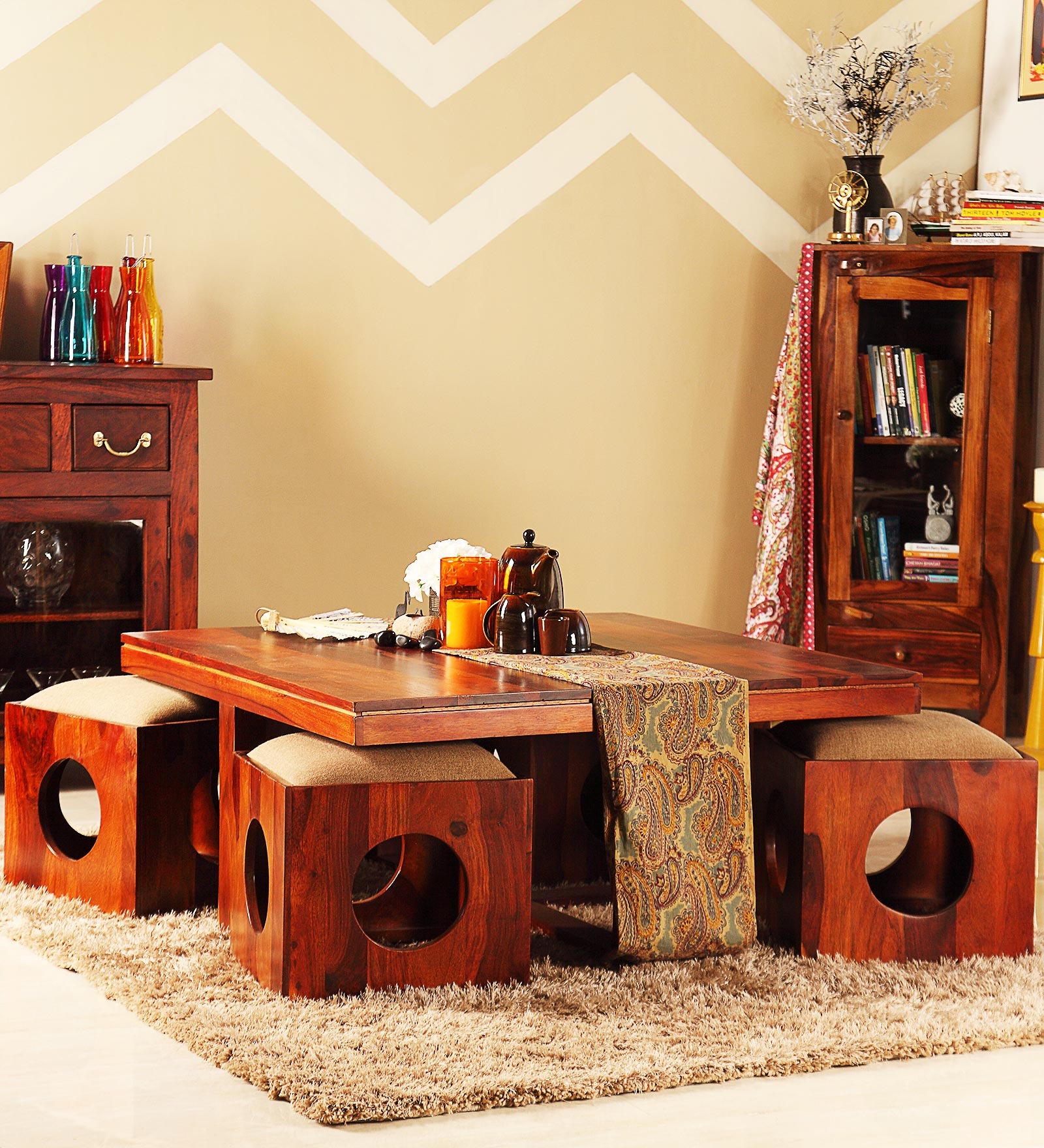Lynden Sheesham Wood Coffee Table Set in Provincial Teak Finish