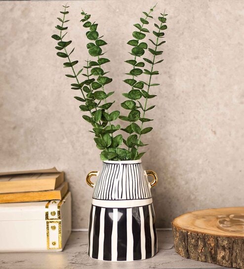 Ribbed Design Black & White Ceramic Vase