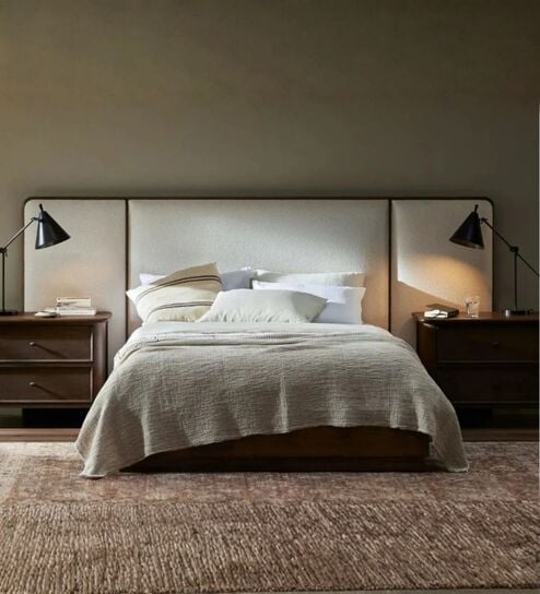 Riverdale Queen Sized Bed in White Finish