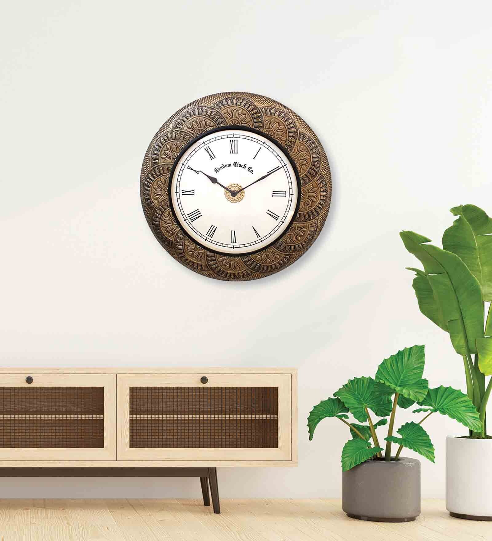 Roman Dial Gold Brass Traditional Wall Clock