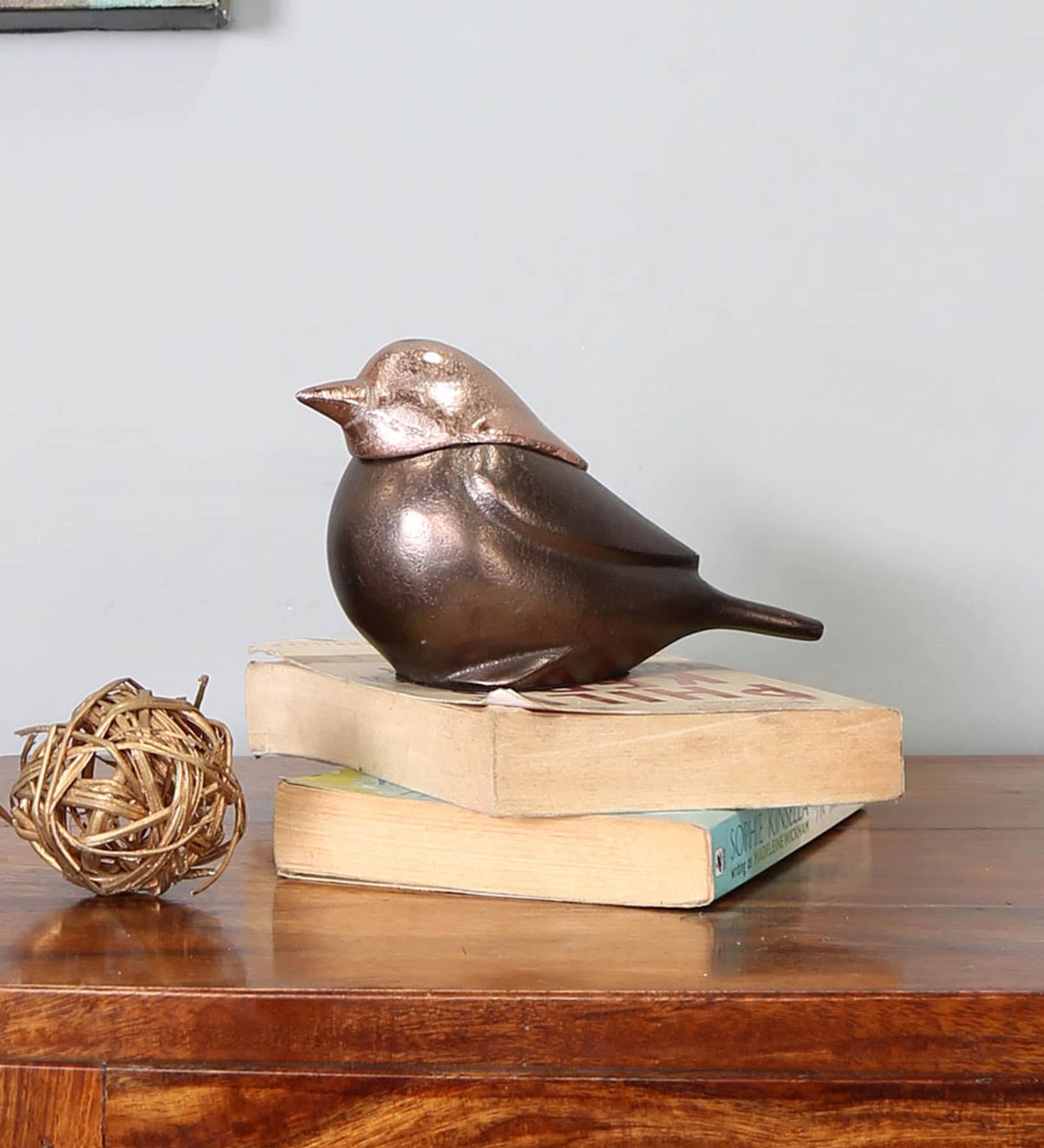 Rose Gold Metal Sh0Wpiece Sparrow