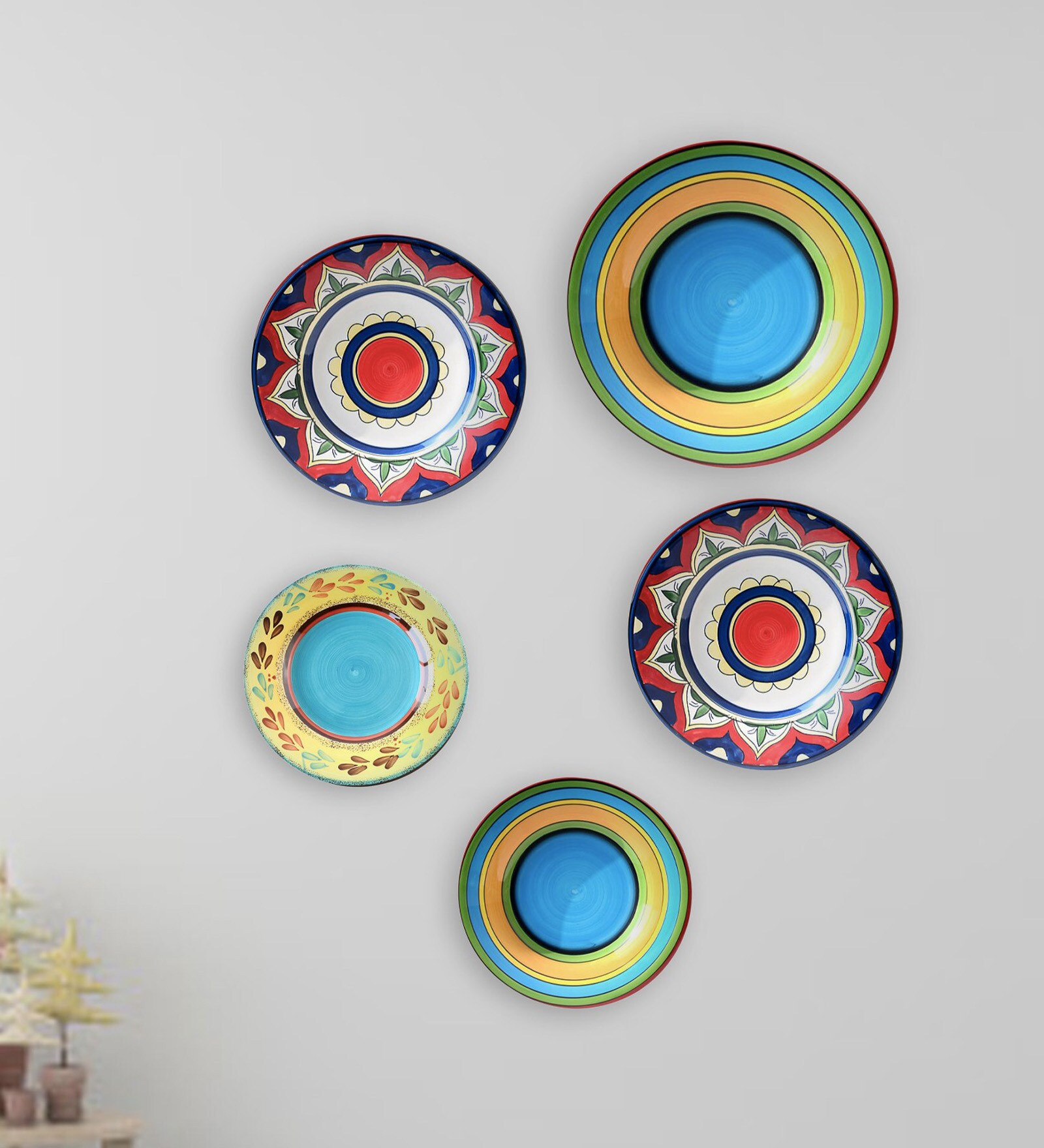 Buy Round And Back Colourfull Decorative Wall Plates Set Of 5 Online
