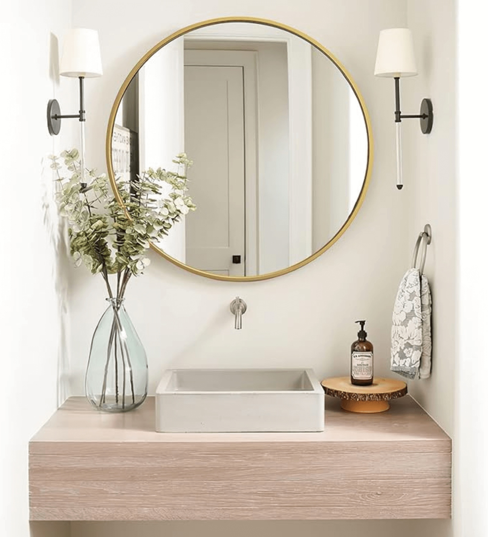 30 Inch Golden Round Mirror in Steel Frame
