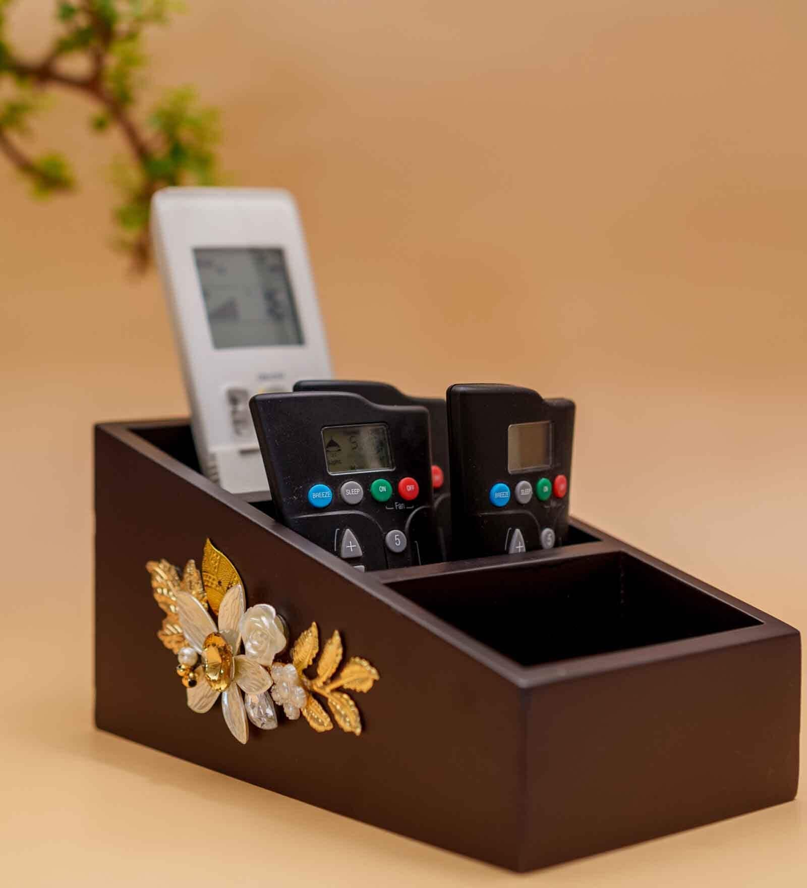 Royal Blossom -Remote Stand
