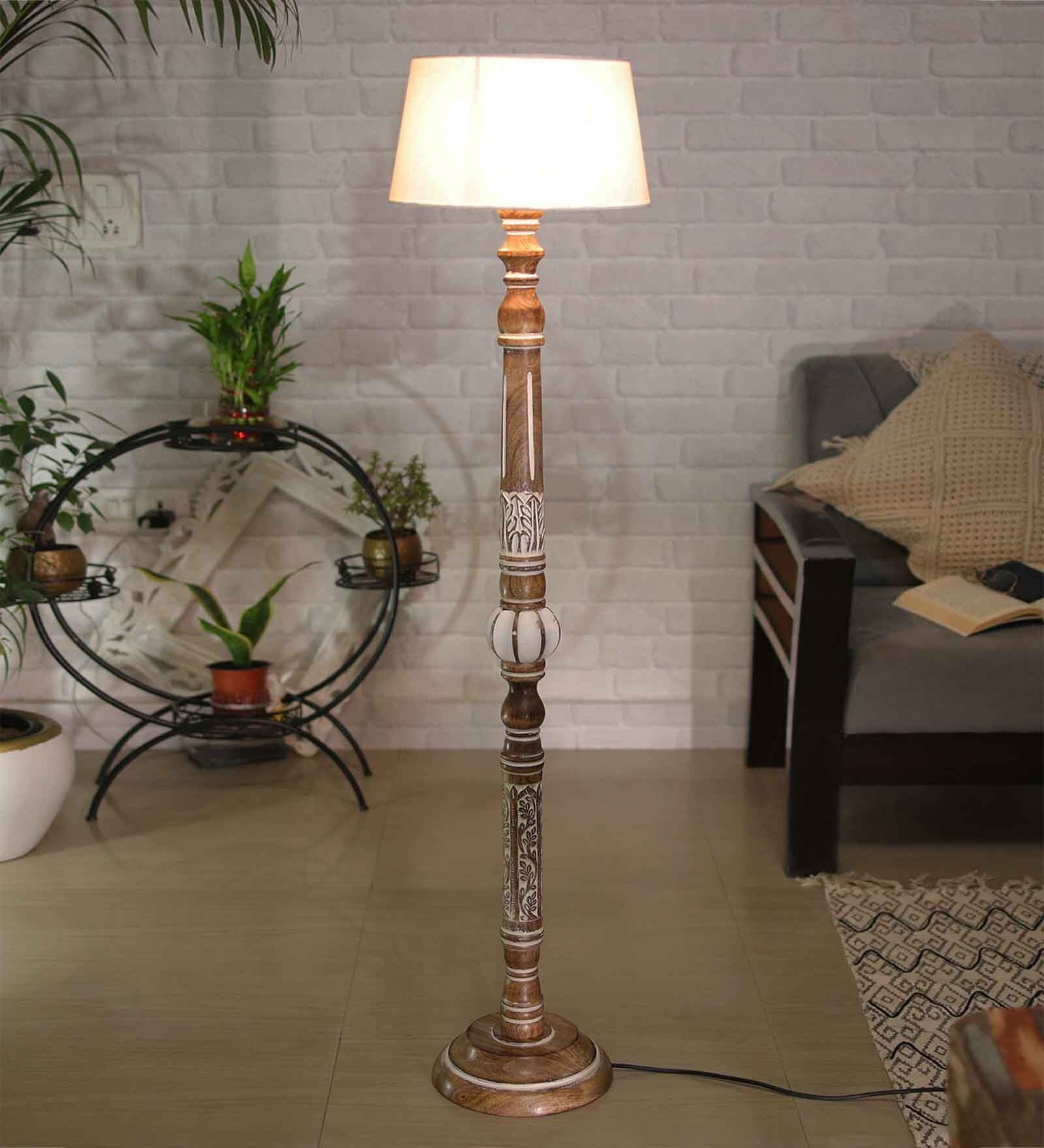 Royal Carving Antique White Finish Wooden Floor Lamp with White Shade