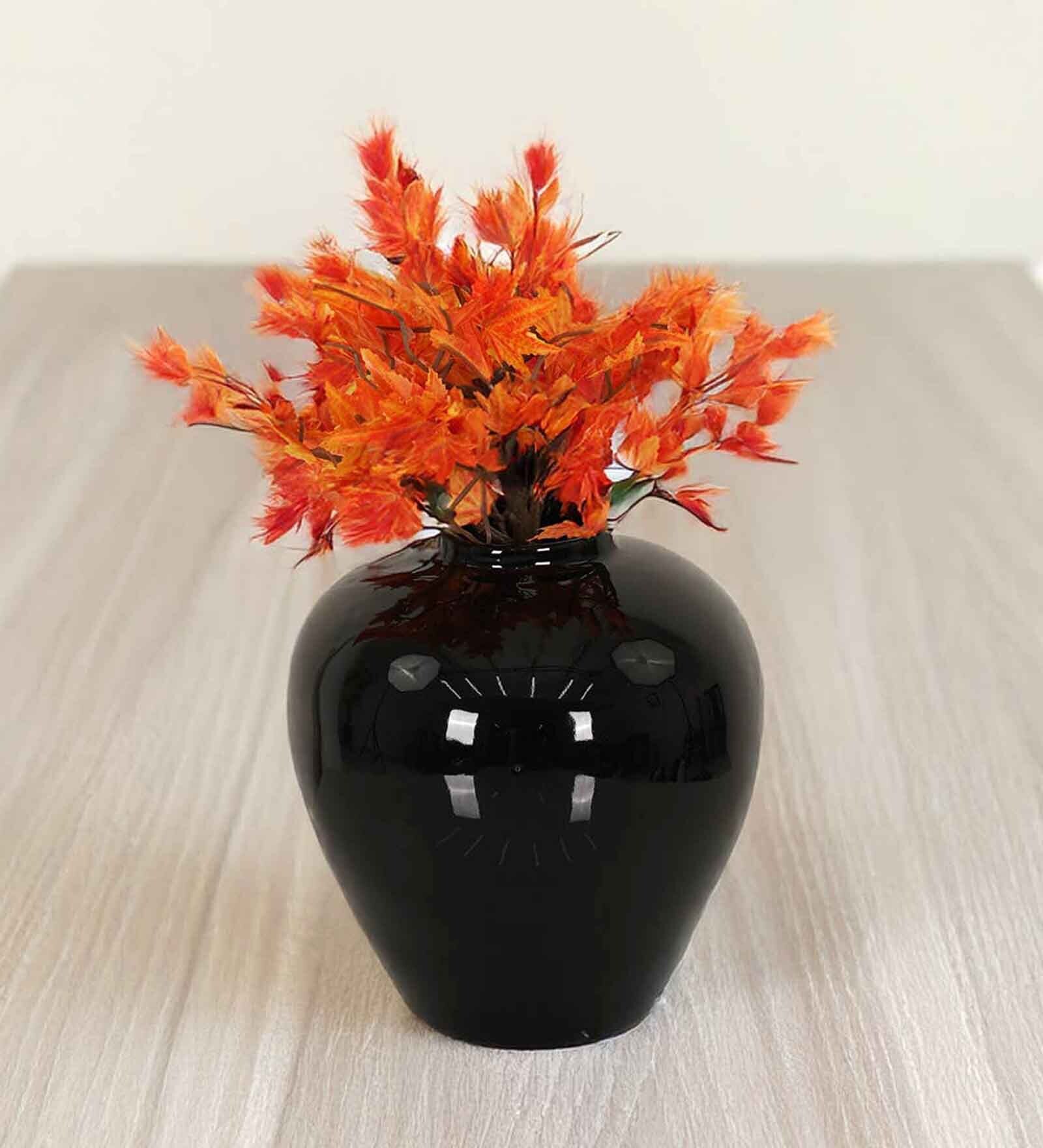 Mini Ceramic Vase  Black  Sleek Finish  Durable Design