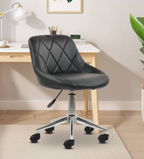 Roanza Leatherette Guest Chair In Black Colour