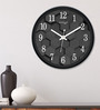 Black Plastic Modern Modern Wall Clock