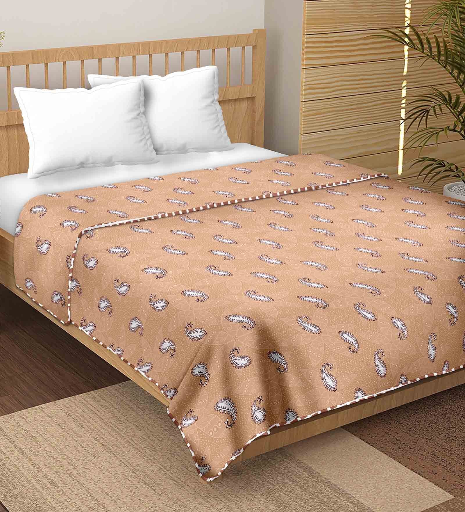 Buy Rust Cotton Reversible 180 Double Bed Comforter by Bella Casa at 52