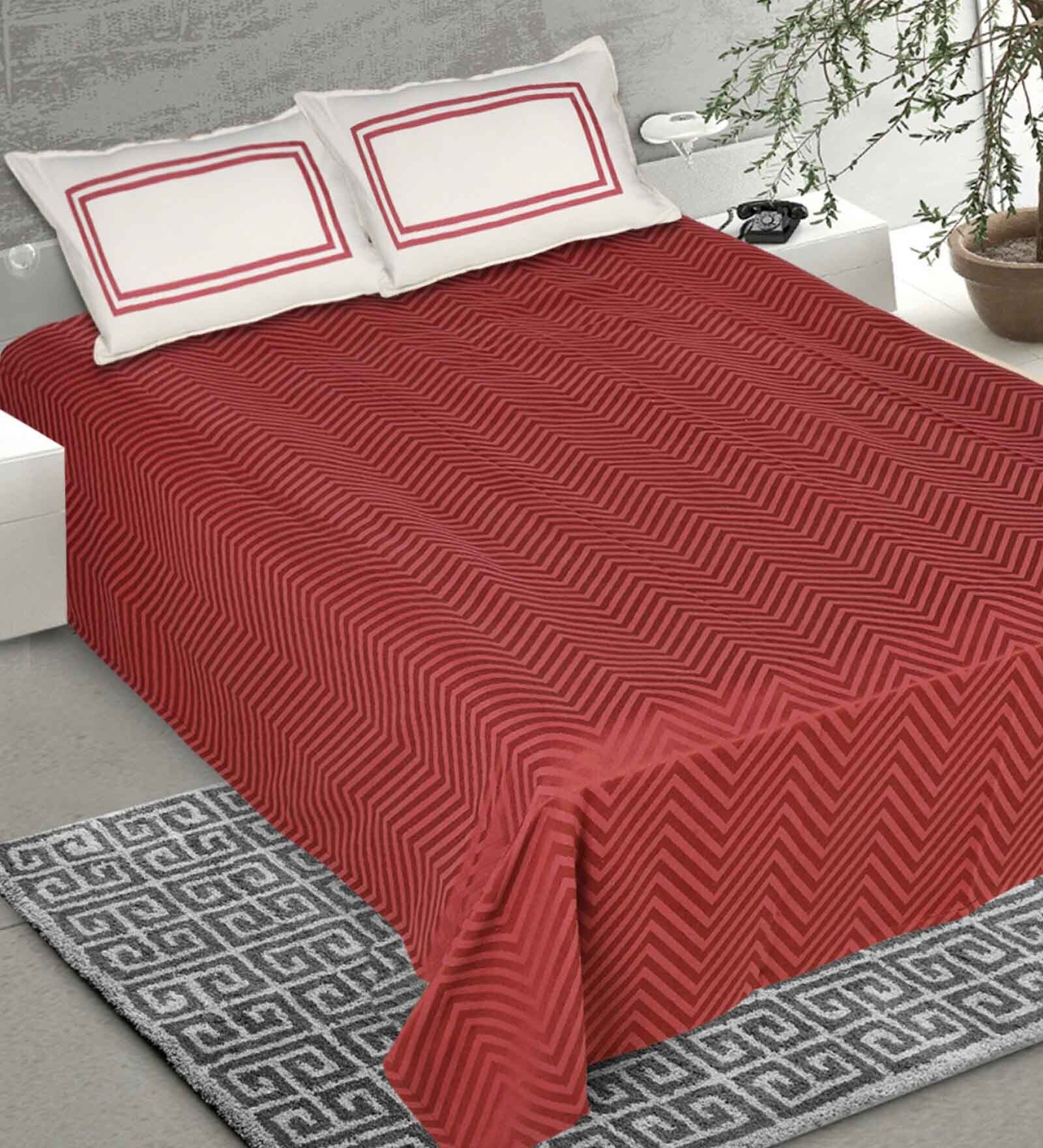 Rust Geometric 144 TC 100% Cotton King Sized Bed Sheets with 2 Pillow Covers