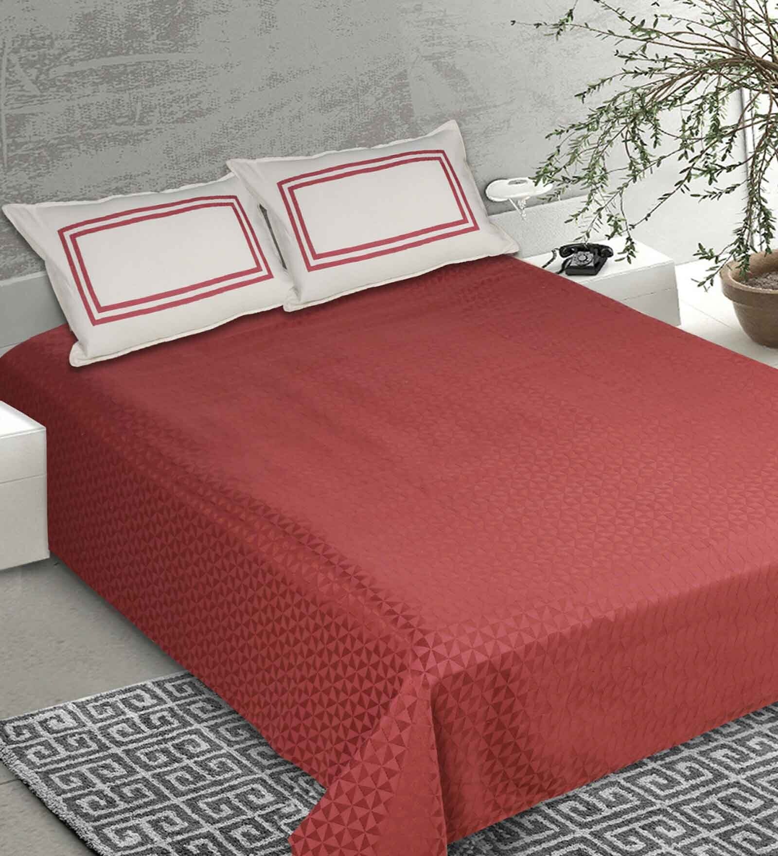 Rust Geometric 144 TC 100% Cotton King Sized Bed Sheets with 2 Pillow Covers