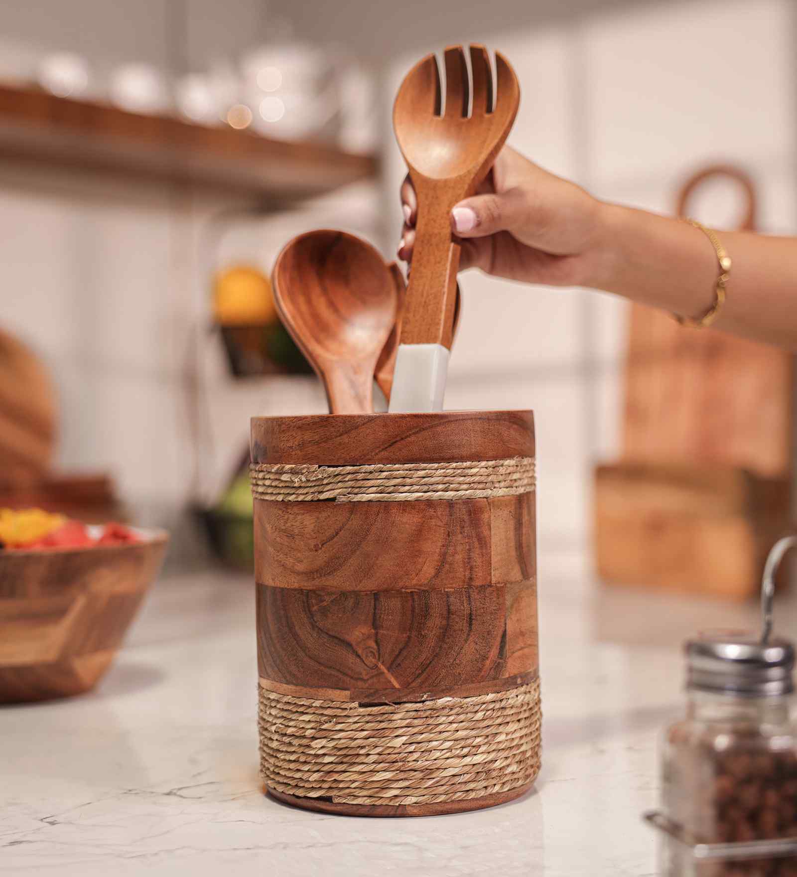 Rustic Roll Utensils Holder