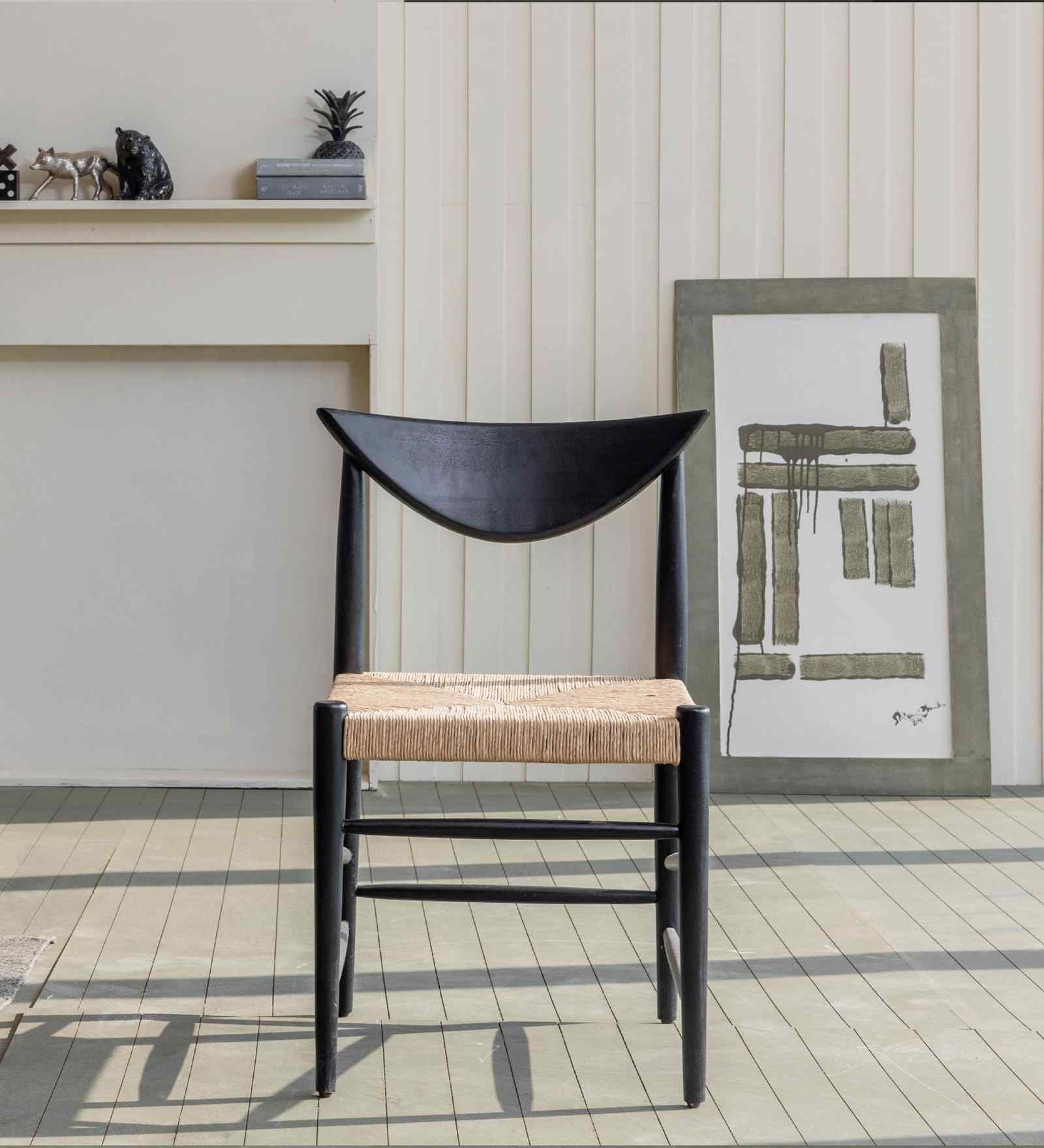 Saanra Dining Chair In Black Finish Saanra Dining Chair In Black Finish