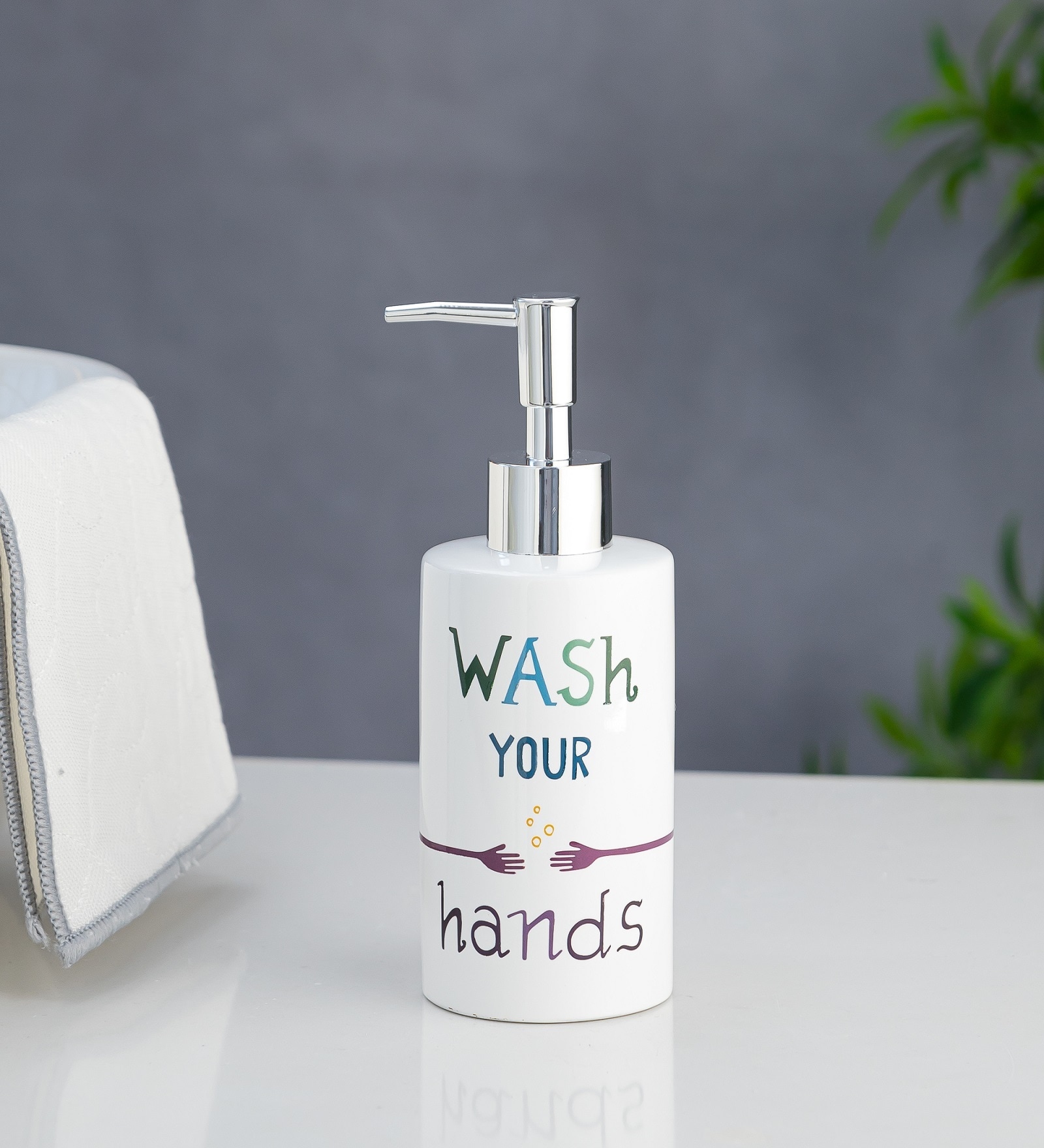 White Kids Liquid Soap Dispenser