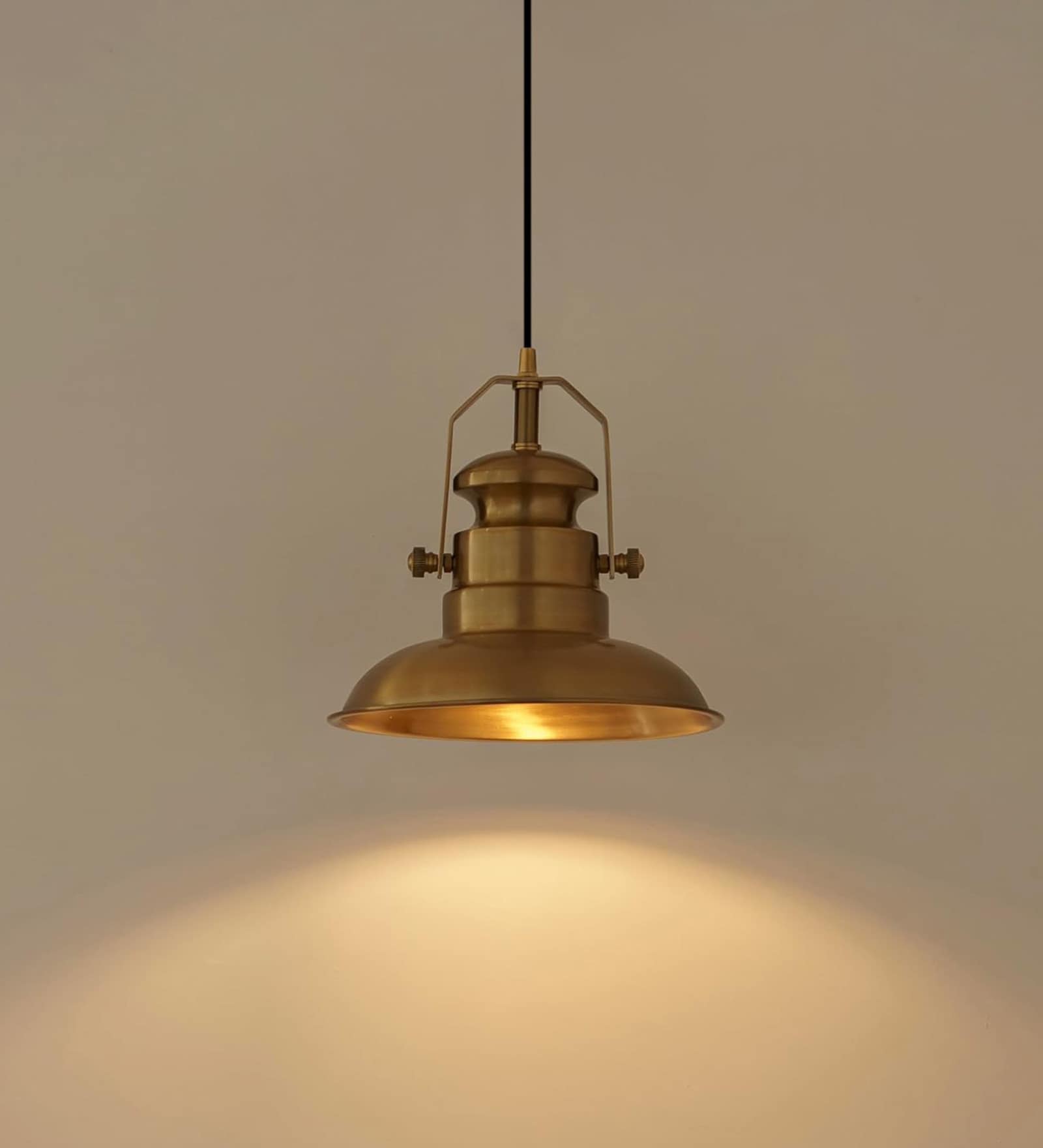 Sailors Metal Pendant Hanging Light Antique Brass Finish Hanging lamp for Living Room, Bedroom, Industrial Use | Pendant Light for Cafes, Restaurants, Hotels