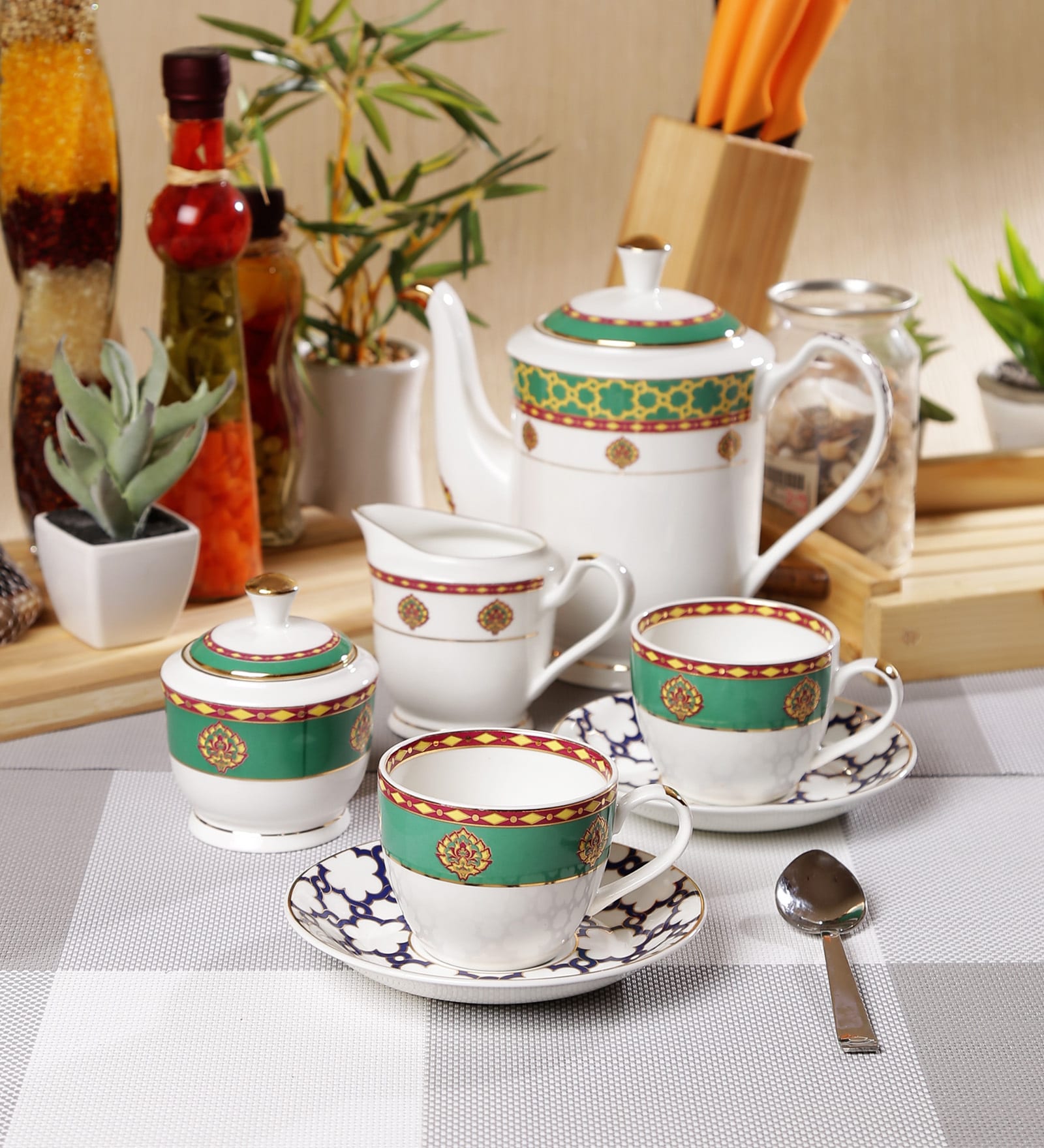 Sanjeev Kapoor Virasat Collection Bone China Tea Cups & Saucer with Pot