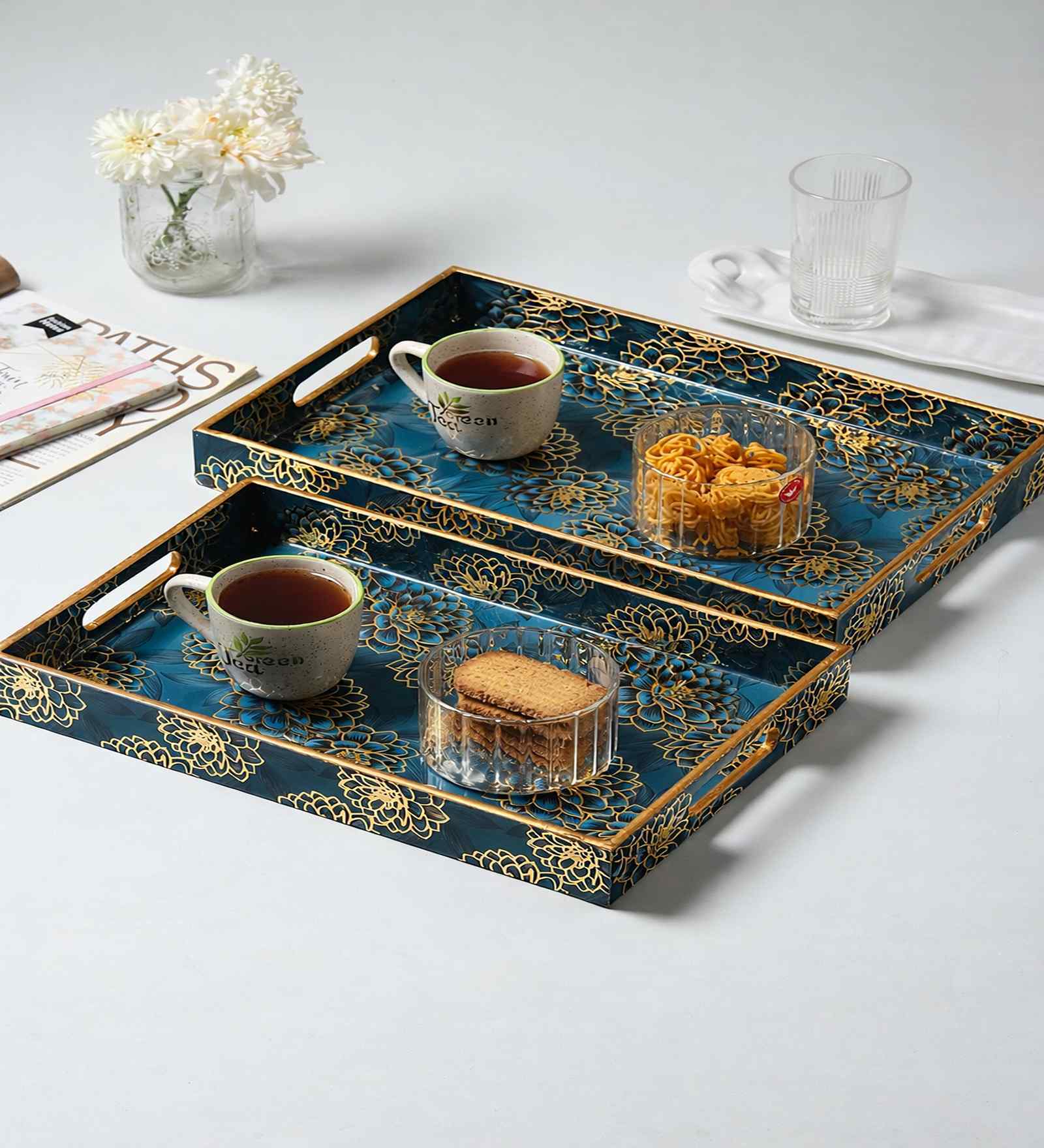 Saphire Wreath Tray Set of 2